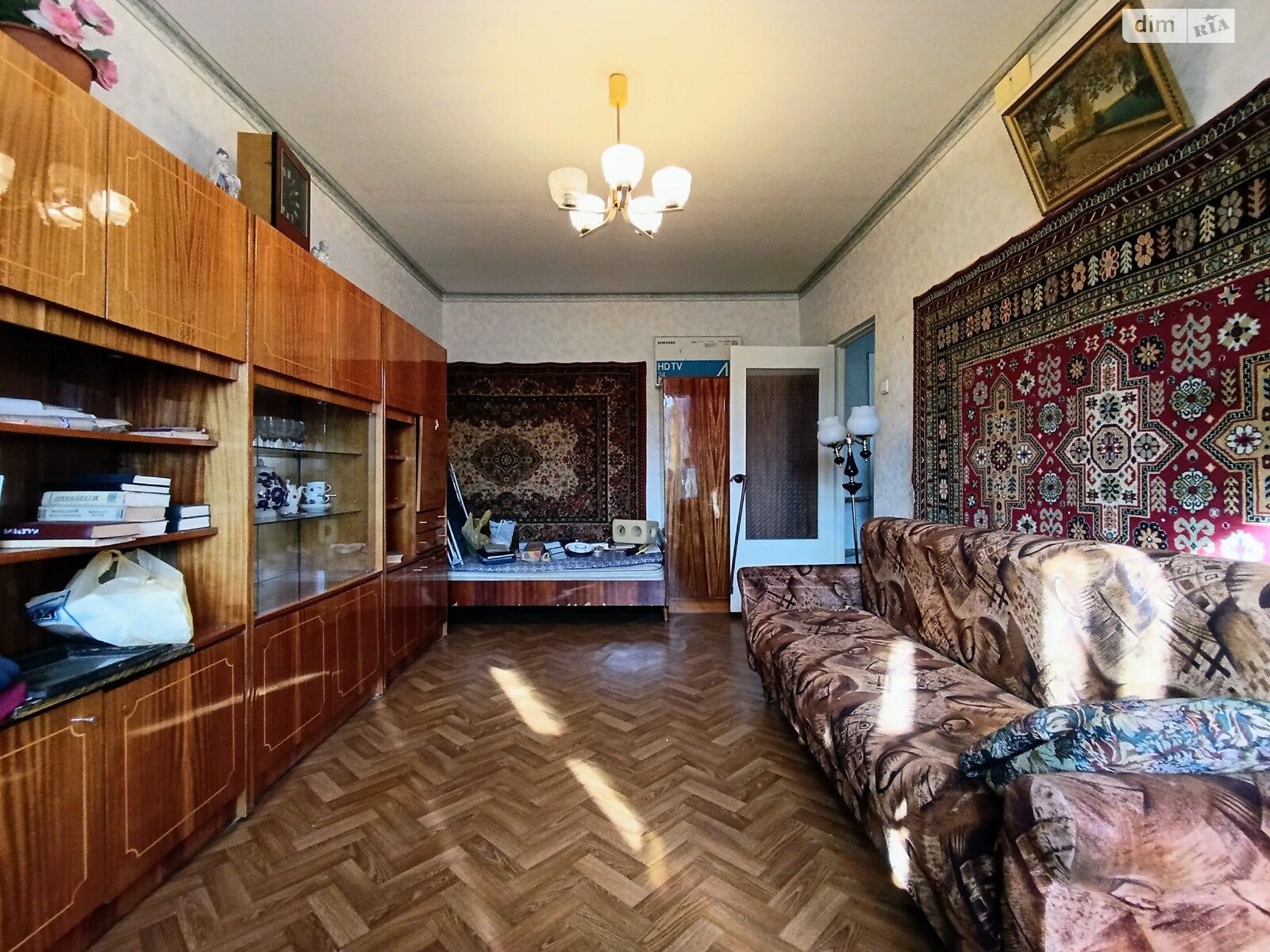 Продажа однокомнатной квартиры в Кривом Роге, на мкр. Солнечный, район Саксаганский фото 1 Продажа однокомнатной квартиры в Кривом Роге, на мкр. Солнечный, район Саксаганский фото 1