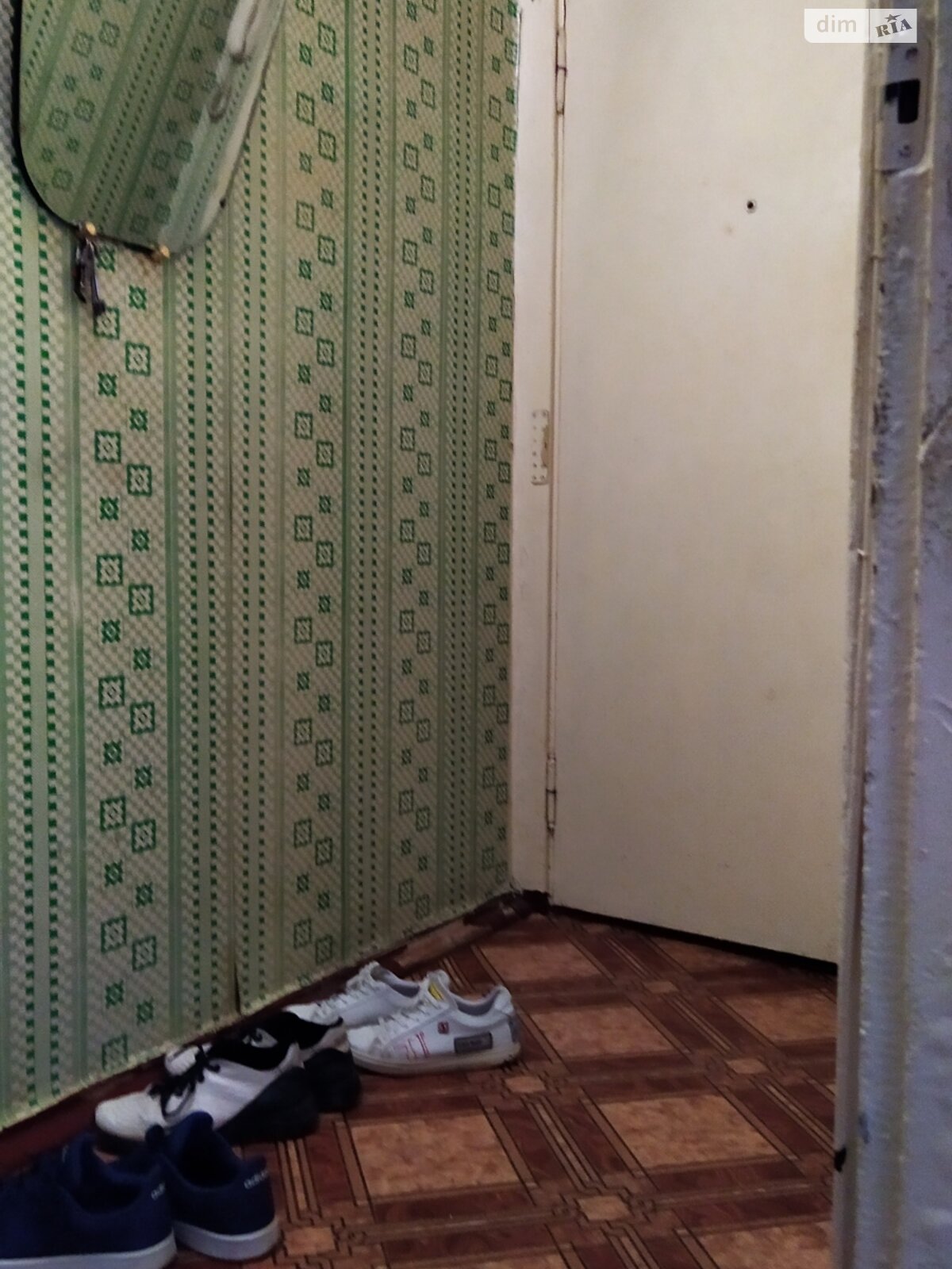 Продаж трикімнатної квартири в Кривому Розі, на вул. Тесленка 19, район Саксаганський фото 1 Продаж трикімнатної квартири в Кривому Розі, на вул. Тесленка 19, район Саксаганський фото 1