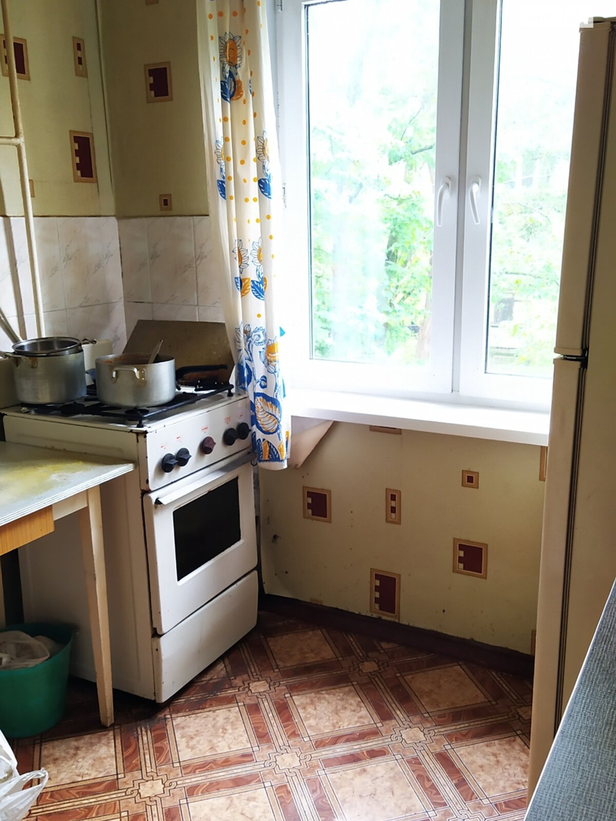 Продаж трикімнатної квартири в Кривому Розі, на вул. Тесленка 19, район Саксаганський фото 1 Продаж трикімнатної квартири в Кривому Розі, на вул. Тесленка 19, район Саксаганський фото 1