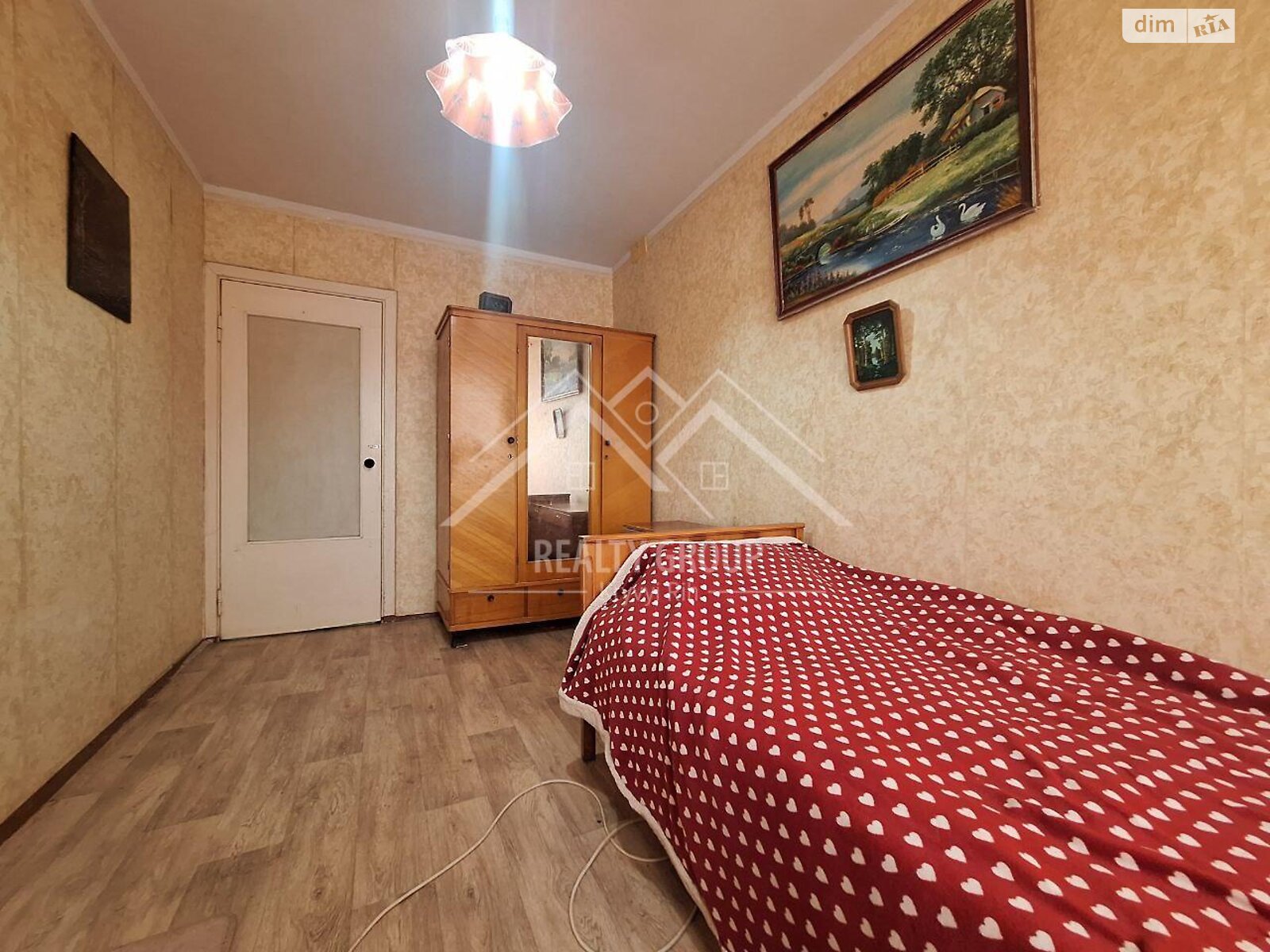Продажа трехкомнатной квартиры в Кривом Роге, на ул. Ярослава Мудрого 60А, район Саксаганский фото 1 Продажа трехкомнатной квартиры в Кривом Роге, на ул. Ярослава Мудрого 60А, район Саксаганский фото 1