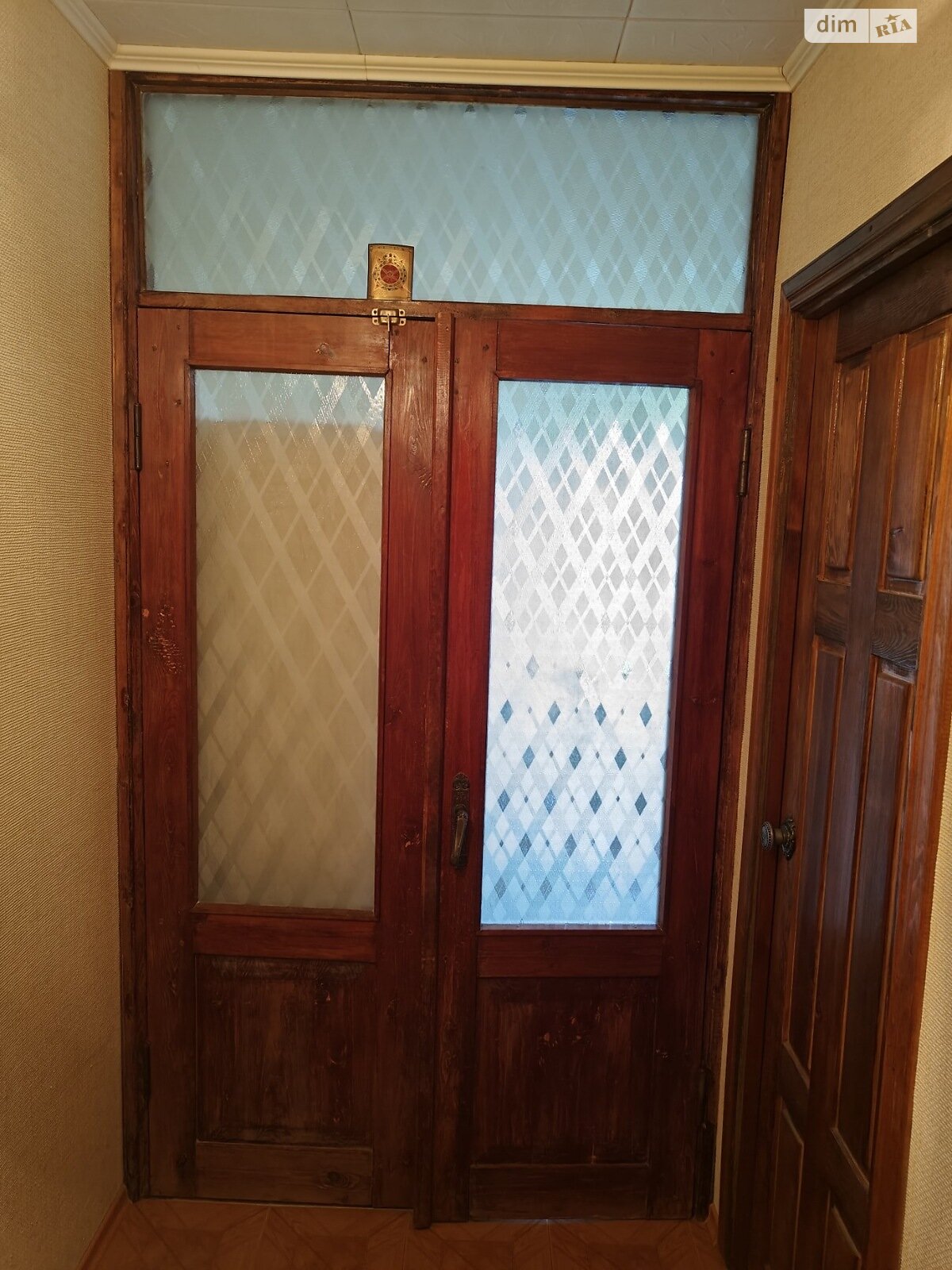 Продажа трехкомнатной квартиры в Кривом Роге, на мкр. Юбилейный, район Саксаганский фото 1 Продажа трехкомнатной квартиры в Кривом Роге, на мкр. Юбилейный, район Саксаганский фото 1