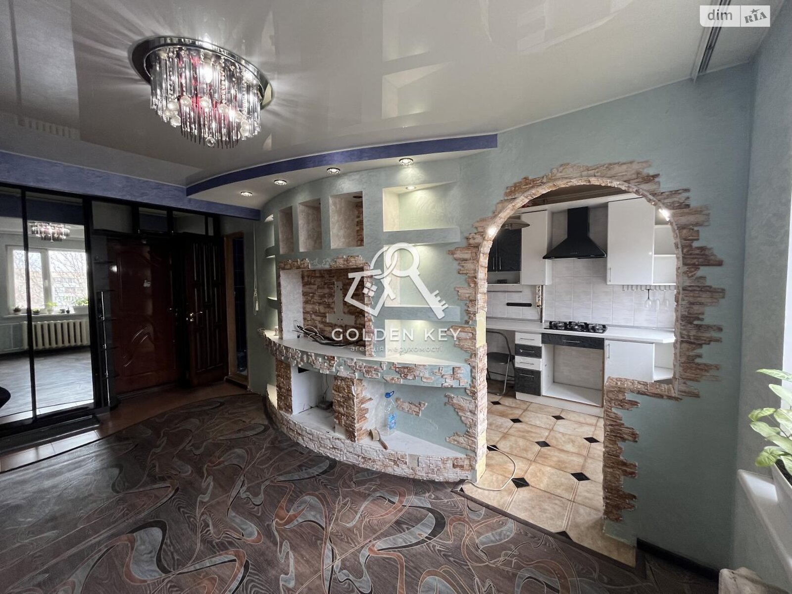 Продаж двокімнатної квартири в Кривому Розі, на мкр. Ювілейний 5, район Саксаганський фото 1 Продаж двокімнатної квартири в Кривому Розі, на мкр. Ювілейний 5, район Саксаганський фото 1