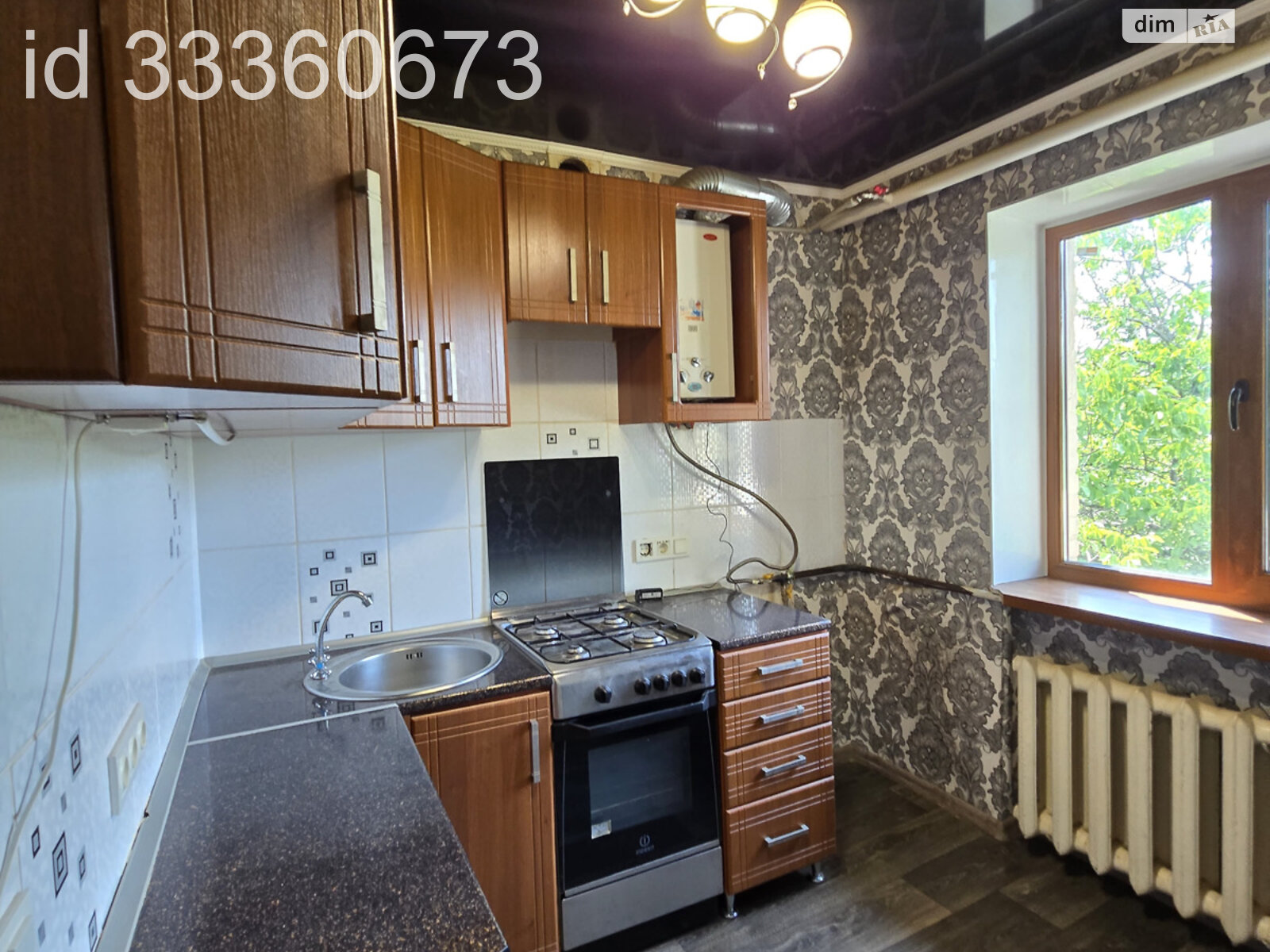 Продажа трехкомнатной квартиры в Кривом Роге, на ул. Дмитрия Войчишена 12, кв. 45, район Терновской фото 1