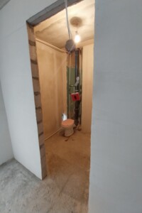 Продажа однокомнатной квартиры в Кривом Роге, на ул. Гастелло 65, район Терновской фото 2