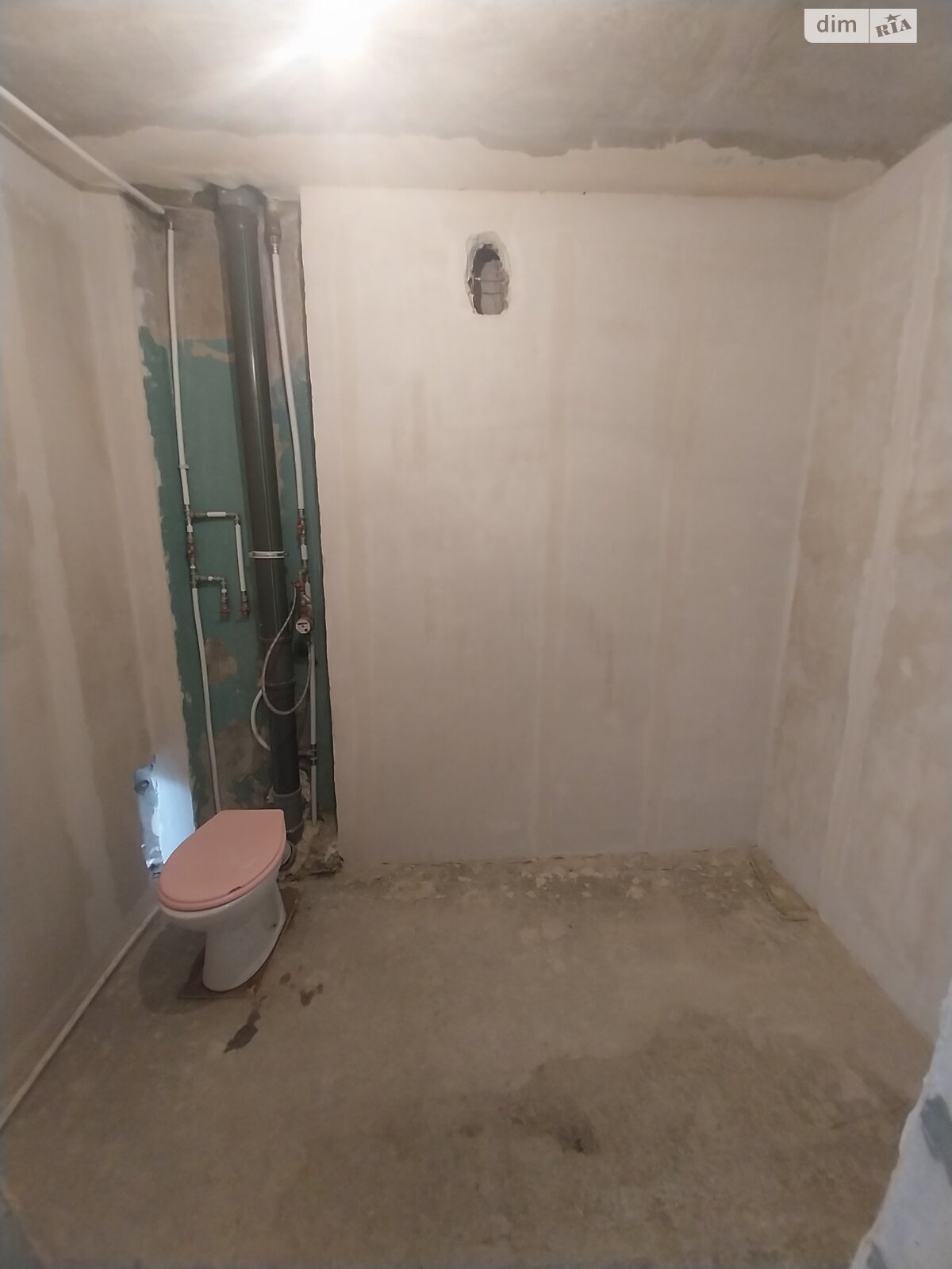 Продажа однокомнатной квартиры в Кривом Роге, на ул. Гастелло 65, район Терновской фото 1 Продажа однокомнатной квартиры в Кривом Роге, на ул. Гастелло 65, район Терновской фото 1