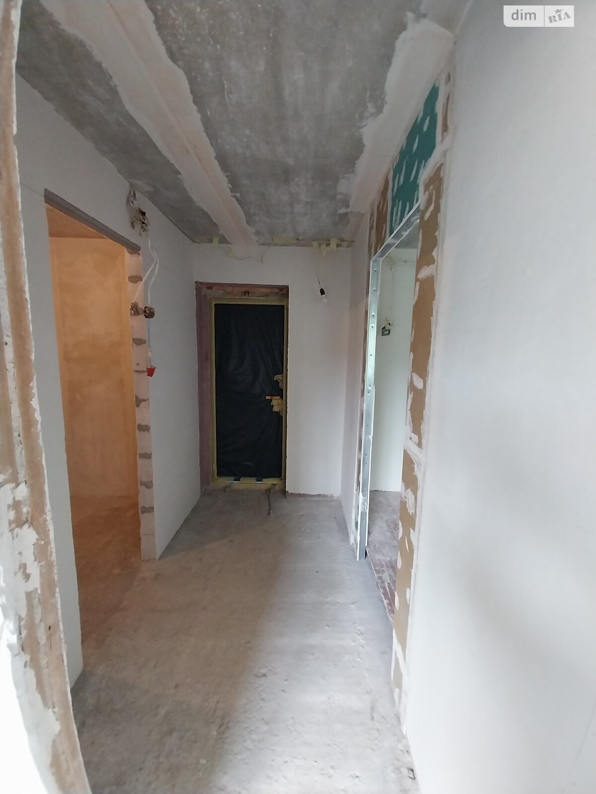 Продажа однокомнатной квартиры в Кривом Роге, на ул. Гастелло 65, район Терновской фото 1 Продажа однокомнатной квартиры в Кривом Роге, на ул. Гастелло 65, район Терновской фото 1
