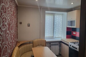 Продаж однокімнатної квартири в Кривому Розі, на вул. Перлинна, кв. 38, район Тернівський фото 2