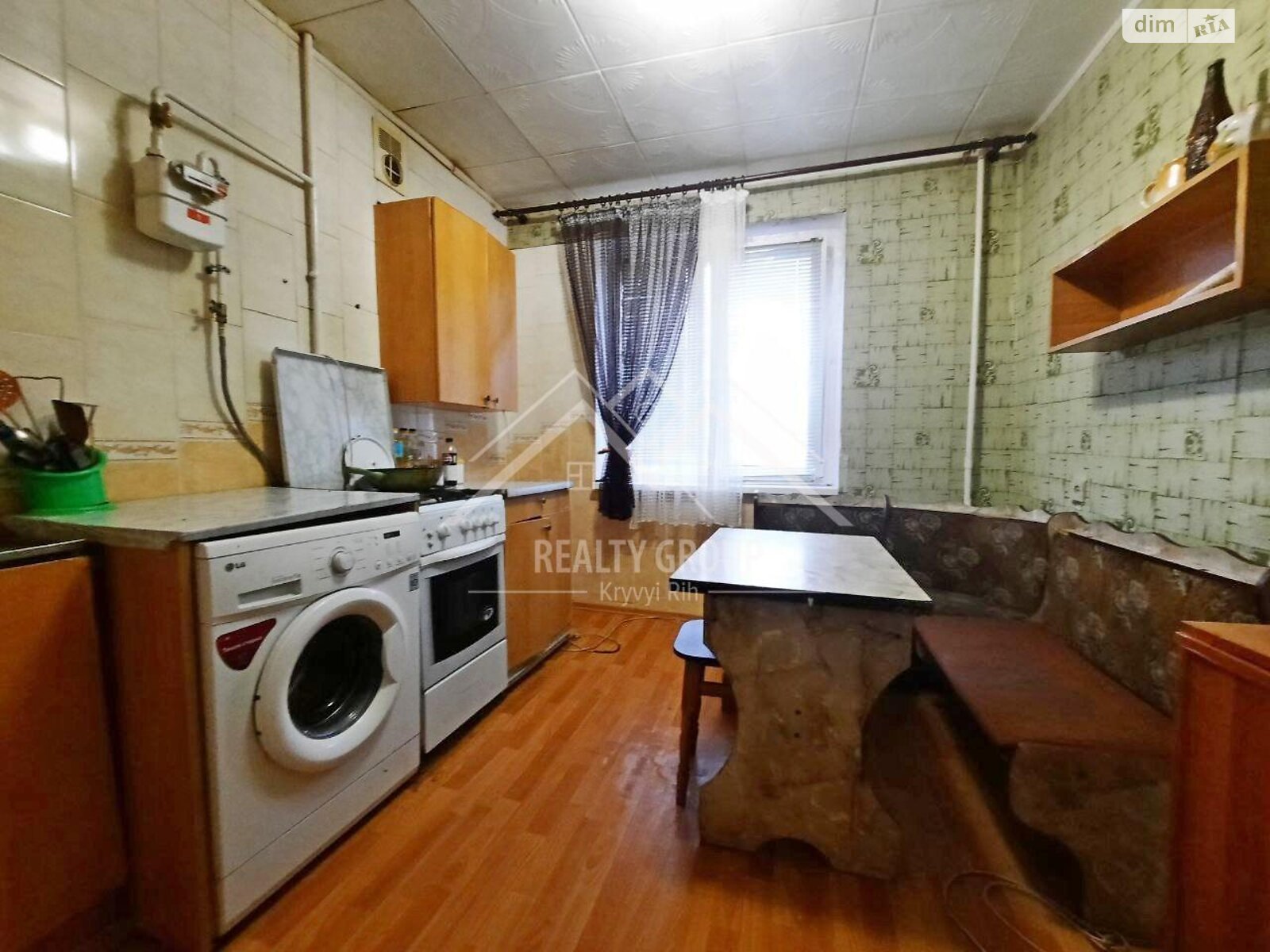 Продажа трехкомнатной квартиры в Кривом Роге, на ул. Косыгина 15, район Терновской фото 1 Продажа трехкомнатной квартиры в Кривом Роге, на ул. Косыгина 15, район Терновской фото 1