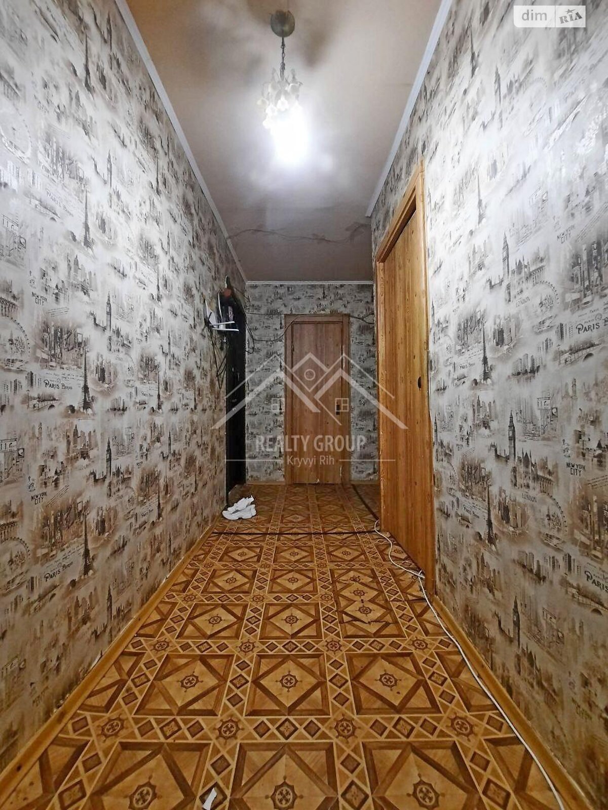 Продажа трехкомнатной квартиры в Кривом Роге, на ул. Косыгина 15, район Терновской фото 1 Продажа трехкомнатной квартиры в Кривом Роге, на ул. Косыгина 15, район Терновской фото 1