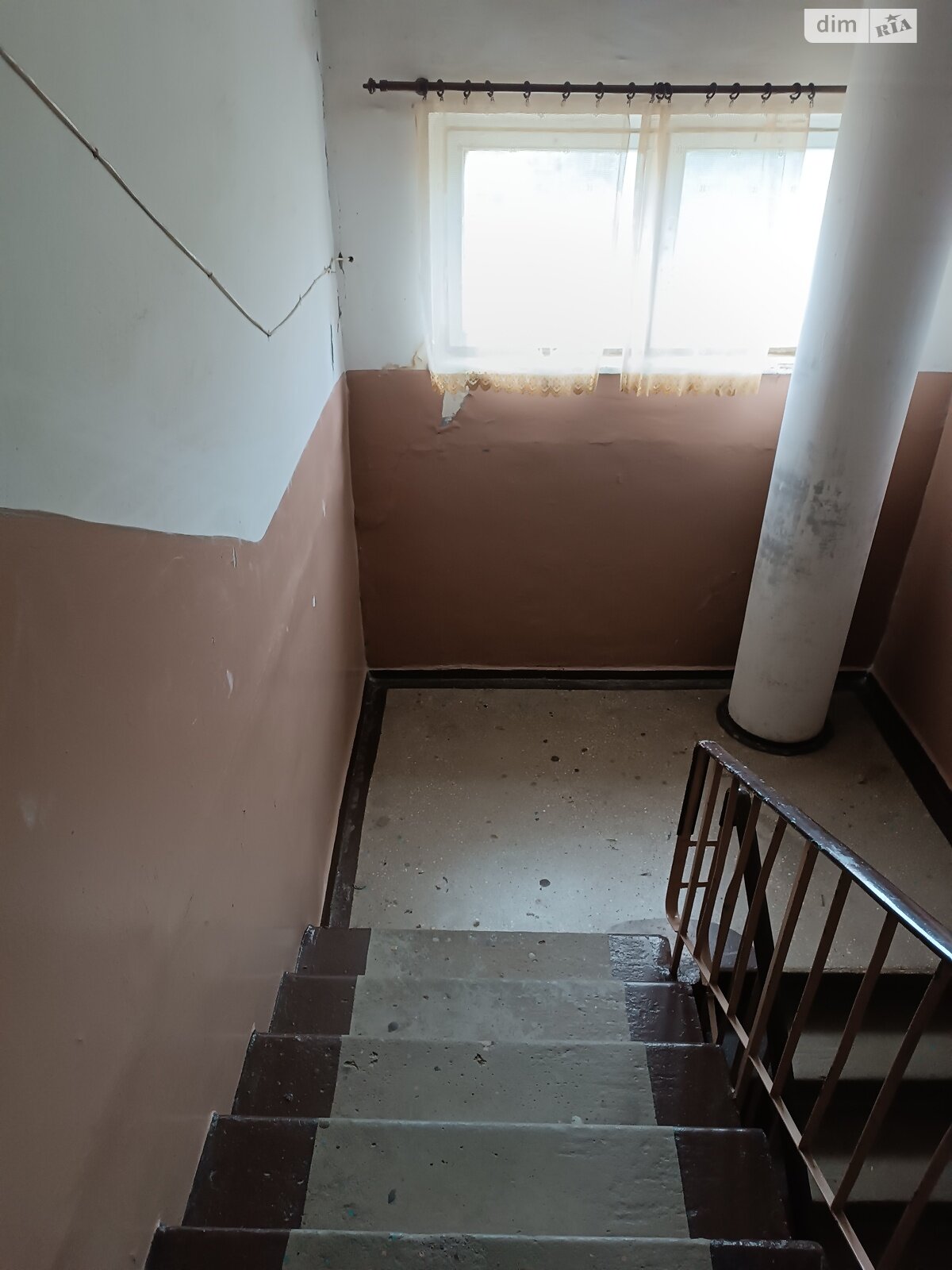 Продажа трехкомнатной квартиры в Кривом Роге, на ул. Щорса 42, район Терновской фото 1 Продажа трехкомнатной квартиры в Кривом Роге, на ул. Щорса 42, район Терновской фото 1