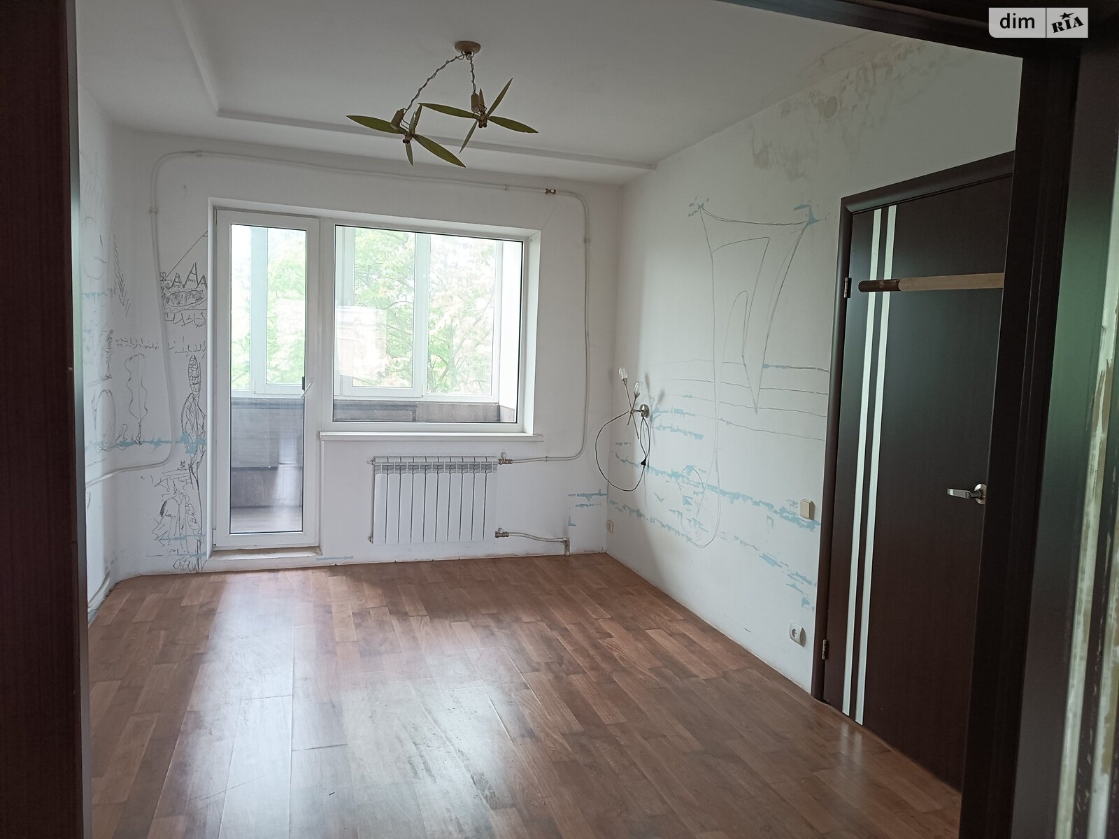 Продажа трехкомнатной квартиры в Кривом Роге, на ул. Щорса 42, район Терновской фото 1 Продажа трехкомнатной квартиры в Кривом Роге, на ул. Щорса 42, район Терновской фото 1