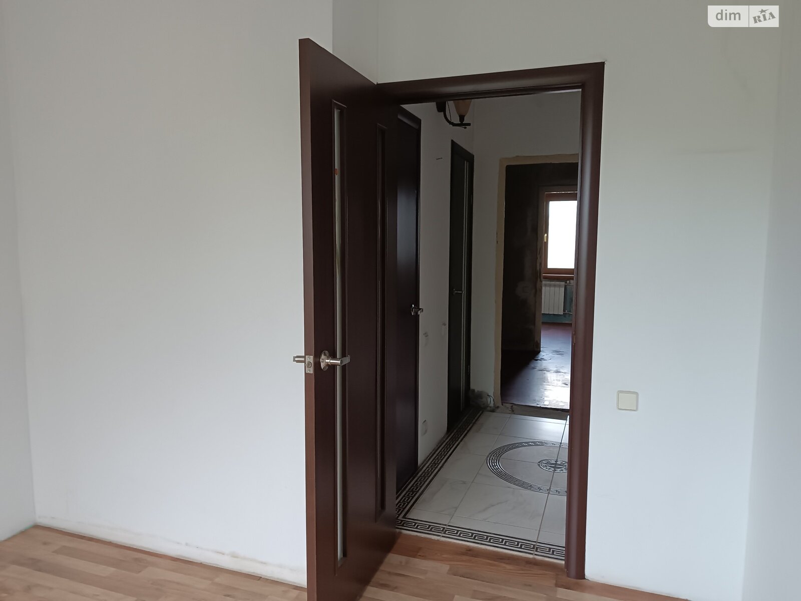 Продажа трехкомнатной квартиры в Кривом Роге, на ул. Щорса 42, район Терновской фото 1 Продажа трехкомнатной квартиры в Кривом Роге, на ул. Щорса 42, район Терновской фото 1