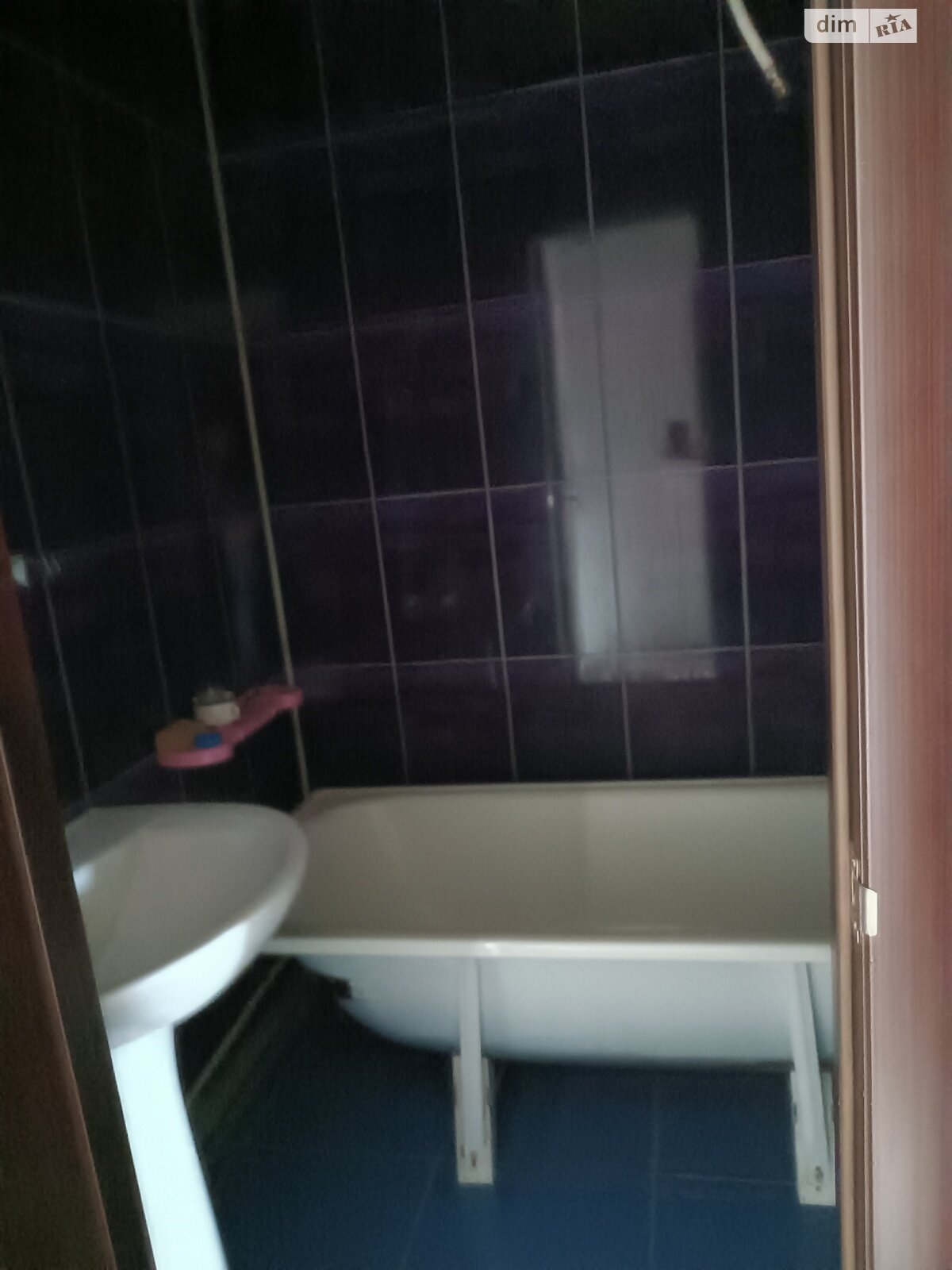 Продажа трехкомнатной квартиры в Кривом Роге, на ул. Щорса 42, район Терновской фото 1 Продажа трехкомнатной квартиры в Кривом Роге, на ул. Щорса 42, район Терновской фото 1
