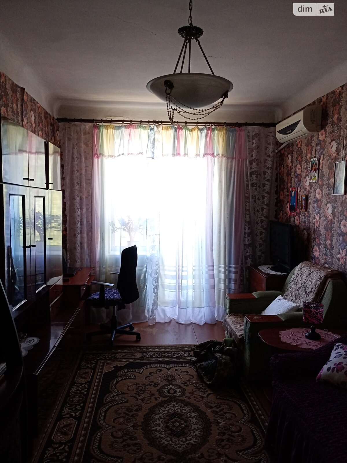 Продажа двухкомнатной квартиры в Кривом Роге, на ул. Сера Ивана, район Терновской фото 1 Продажа двухкомнатной квартиры в Кривом Роге, на ул. Сера Ивана, район Терновской фото 1