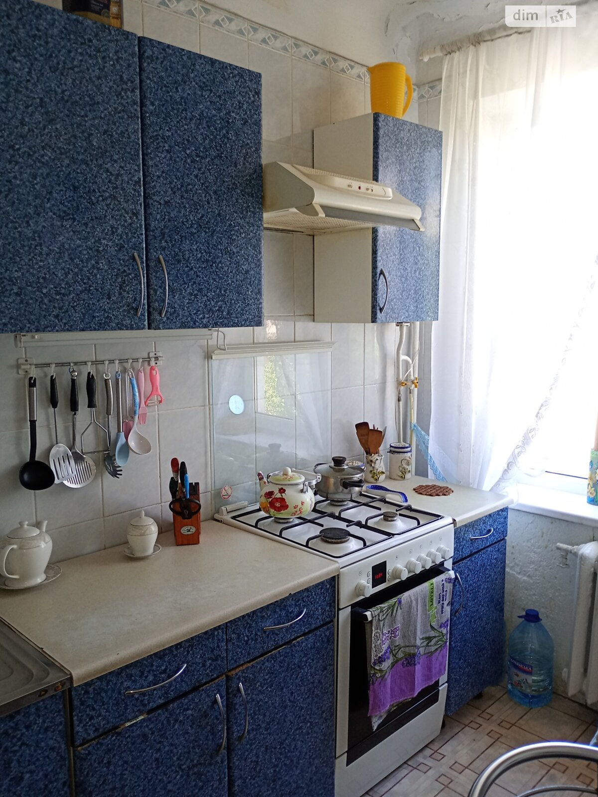Продажа двухкомнатной квартиры в Кривом Роге, на ул. Сера Ивана, район Терновской фото 1 Продажа двухкомнатной квартиры в Кривом Роге, на ул. Сера Ивана, район Терновской фото 1
