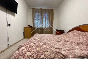 Продажа двухкомнатной квартиры в Кривом Роге, на ул. Сергея Колачевского 107, район Терновской фото 2