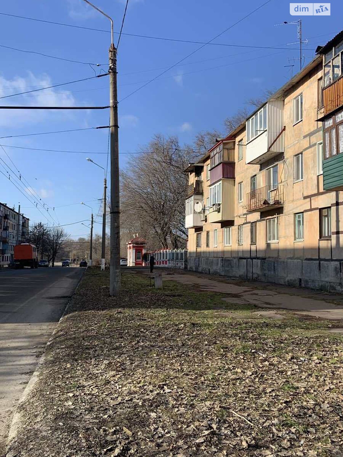 Продажа однокомнатной квартиры в Кривом Роге, на ул. Сера Ивана 29, район Терновской фото 1