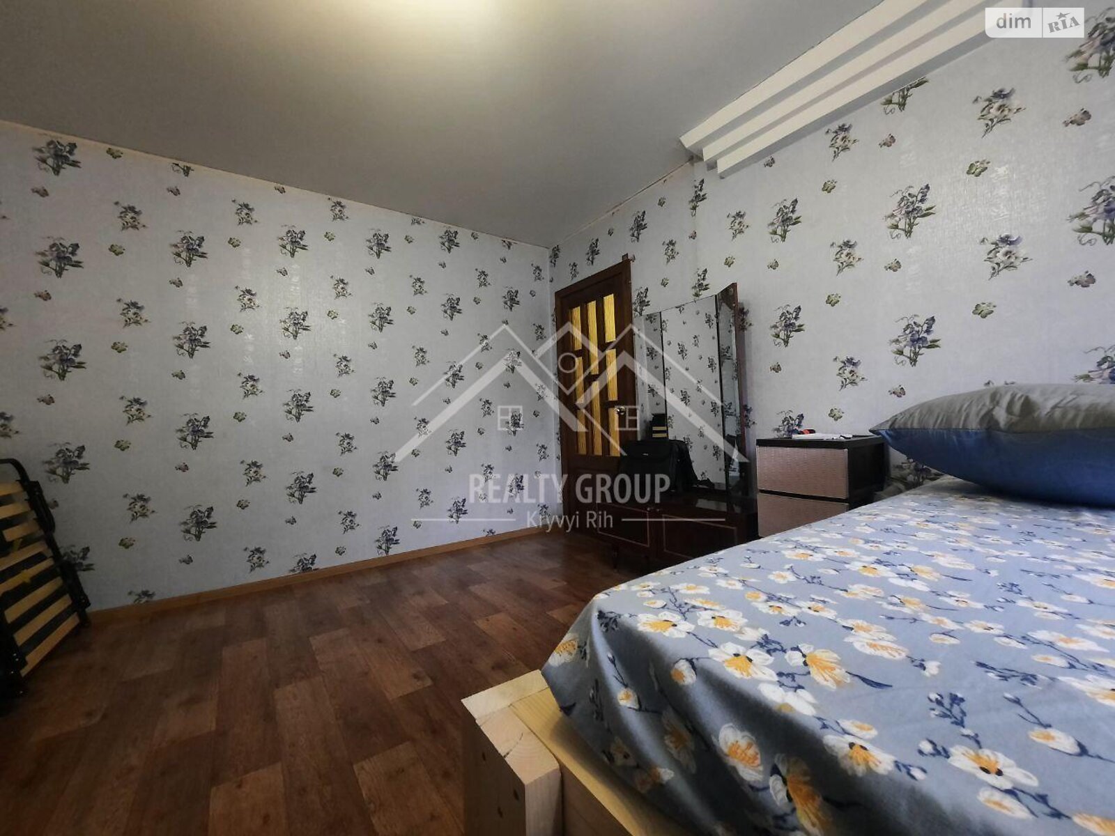 Продажа однокомнатной квартиры в Кривом Роге, на ул. Авиационная 9, район Центрально-Городской фото 1 Продажа однокомнатной квартиры в Кривом Роге, на ул. Авиационная 9, район Центрально-Городской фото 1