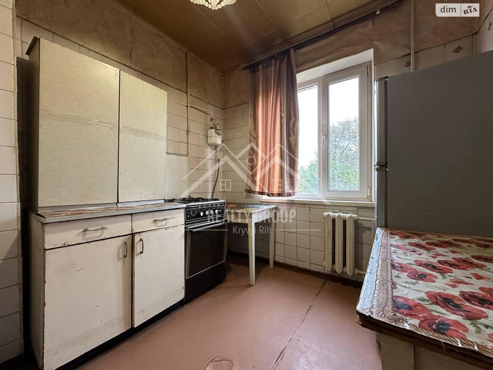Продажа двухкомнатной квартиры в Кривом Роге, на ул. Горького, район Центрально-Городской фото 1 Продажа двухкомнатной квартиры в Кривом Роге, на ул. Горького, район Центрально-Городской фото 1