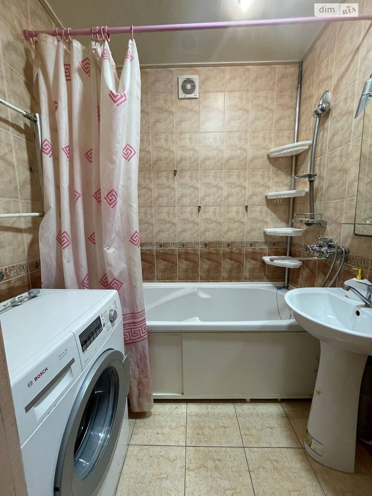 Продаж двокімнатної квартири в Кривому Розі, на вул. Гірничих інженерів, район Центрально-Міський фото 1 Продаж двокімнатної квартири в Кривому Розі, на вул. Гірничих інженерів, район Центрально-Міський фото 1