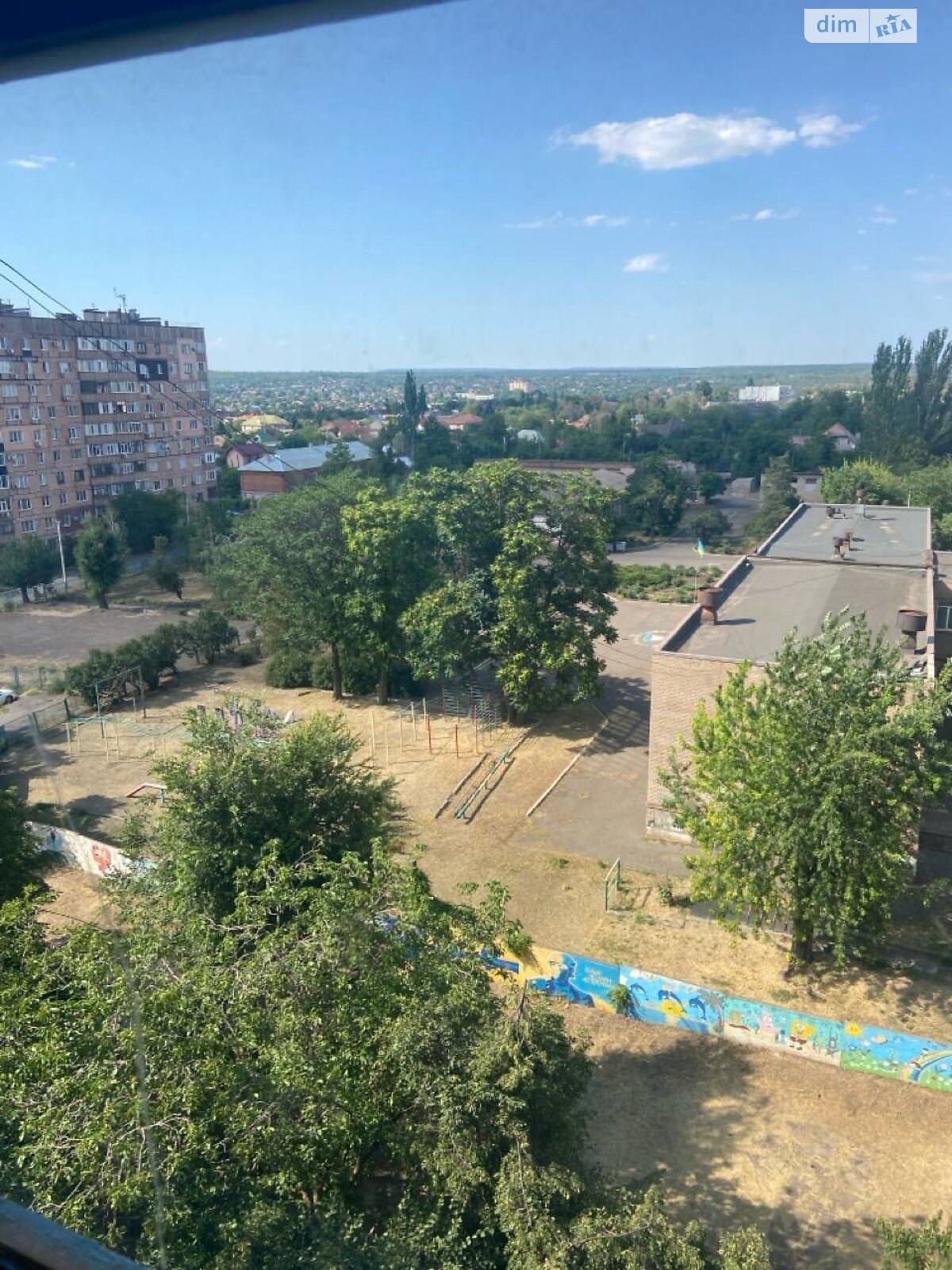 Продажа трехкомнатной квартиры в Кривом Роге, на ул. Горных инженеров 41, район Центрально-Городской фото 1 Продажа трехкомнатной квартиры в Кривом Роге, на ул. Горных инженеров 41, район Центрально-Городской фото 1