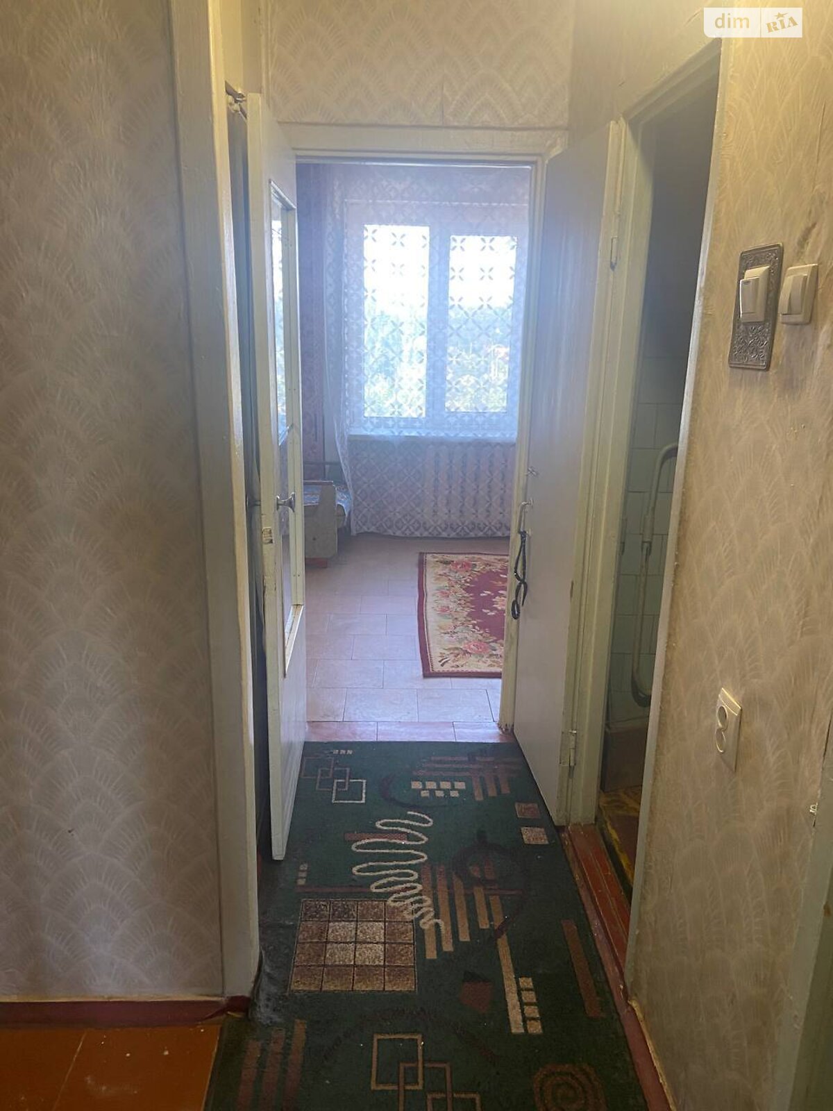 Продажа трехкомнатной квартиры в Кривом Роге, на ул. Горных инженеров 41, район Центрально-Городской фото 1 Продажа трехкомнатной квартиры в Кривом Роге, на ул. Горных инженеров 41, район Центрально-Городской фото 1
