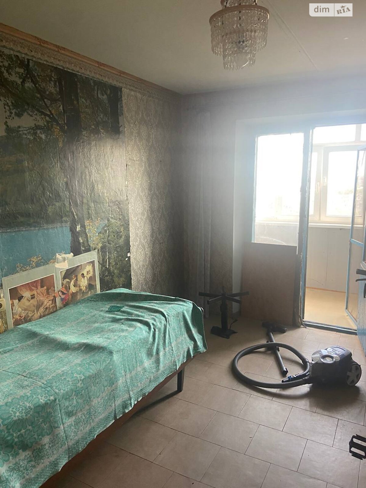 Продажа трехкомнатной квартиры в Кривом Роге, на ул. Горных инженеров 41, район Центрально-Городской фото 1 Продажа трехкомнатной квартиры в Кривом Роге, на ул. Горных инженеров 41, район Центрально-Городской фото 1