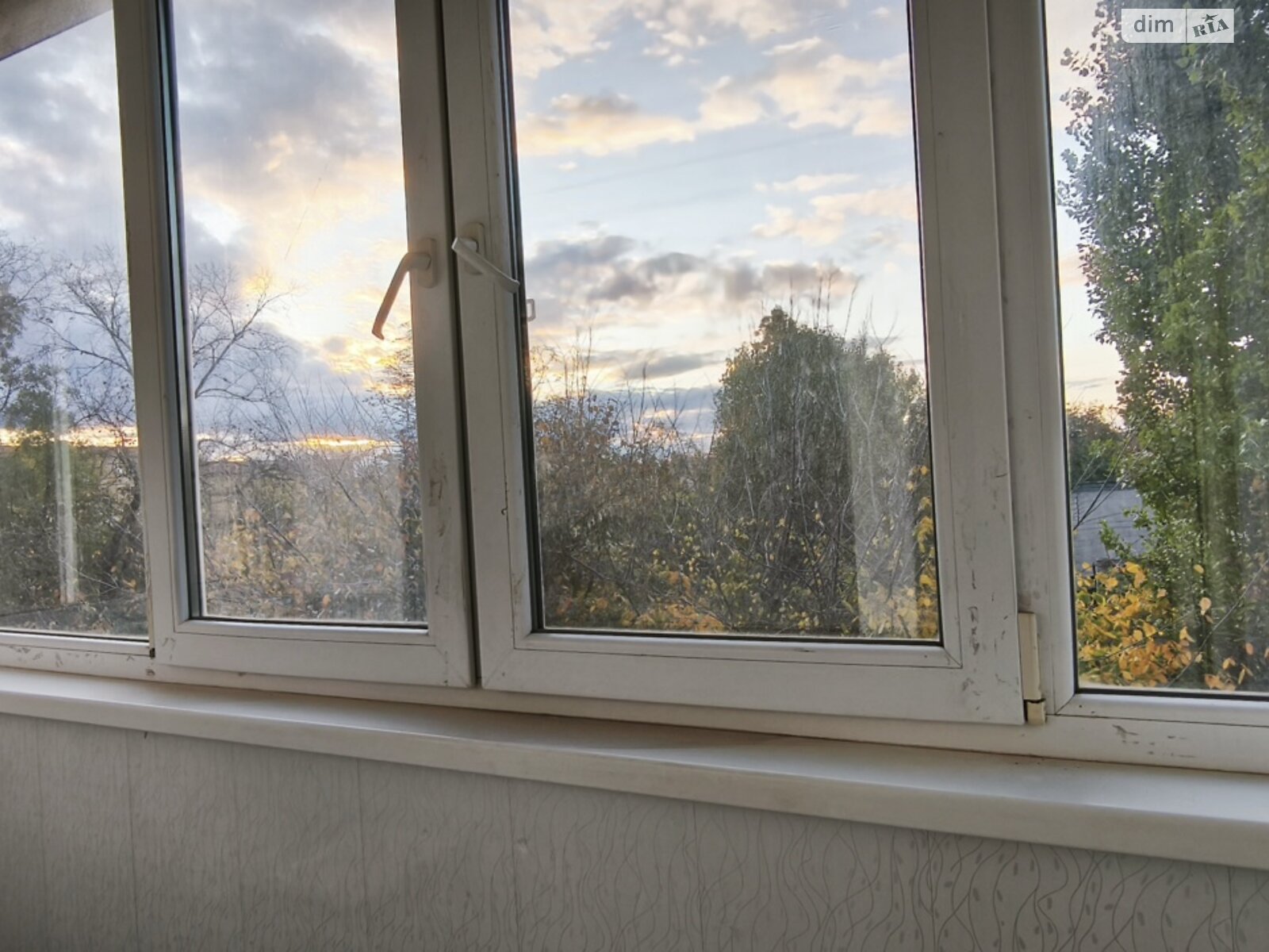 Продажа однокомнатной квартиры в Кривом Роге, на ул. Горных инженеров 14, район Центрально-Городской фото 1 Продажа однокомнатной квартиры в Кривом Роге, на ул. Горных инженеров 14, район Центрально-Городской фото 1