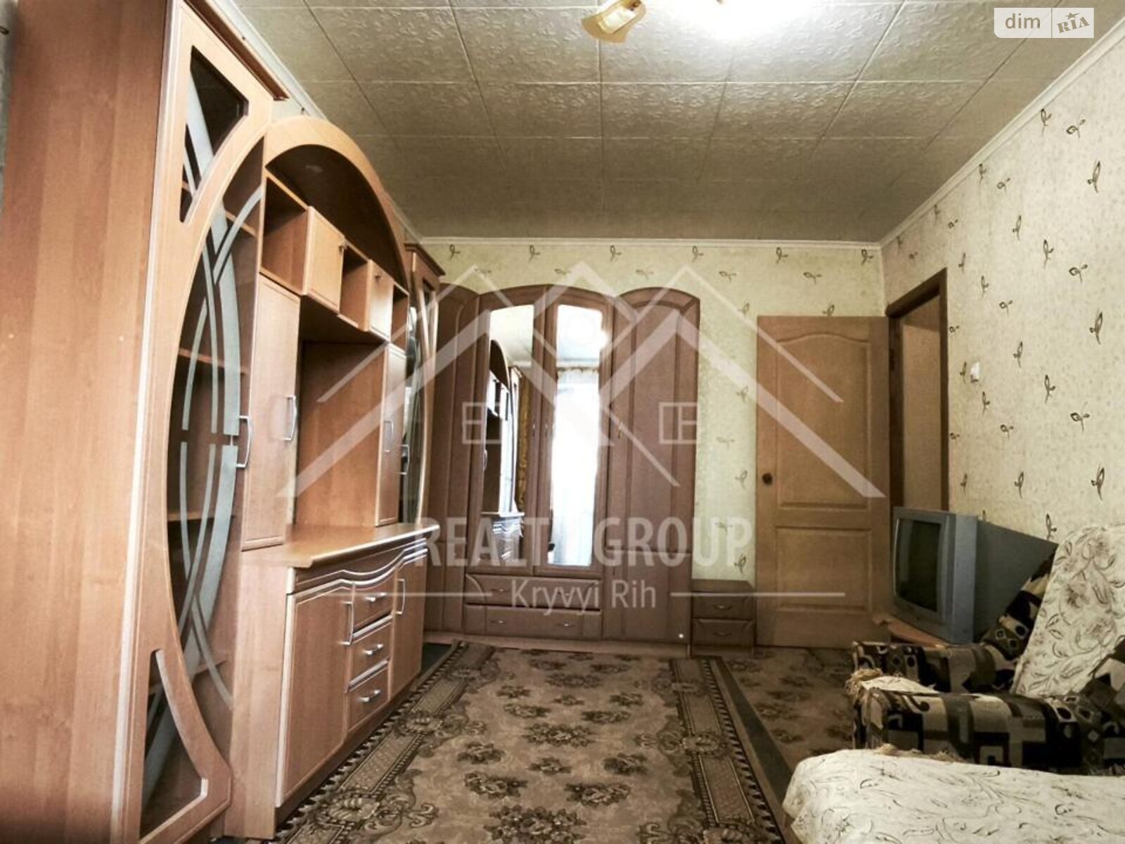 Продажа однокомнатной квартиры в Кривом Роге, на ул. Горных инженеров 14, район Центрально-Городской фото 1 Продажа однокомнатной квартиры в Кривом Роге, на ул. Горных инженеров 14, район Центрально-Городской фото 1