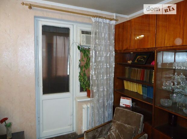 Продажа двухкомнатной квартиры в Кривом Роге, на ул. Кобылянского, кв. 29, район Центрально-Городской фото 1 Продажа двухкомнатной квартиры в Кривом Роге, на ул. Кобылянского, кв. 29, район Центрально-Городской фото 1
