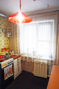 Продажа однокомнатной квартиры в Кривом Роге, на ул. Кобылянского, район Центрально-Городской фото 2