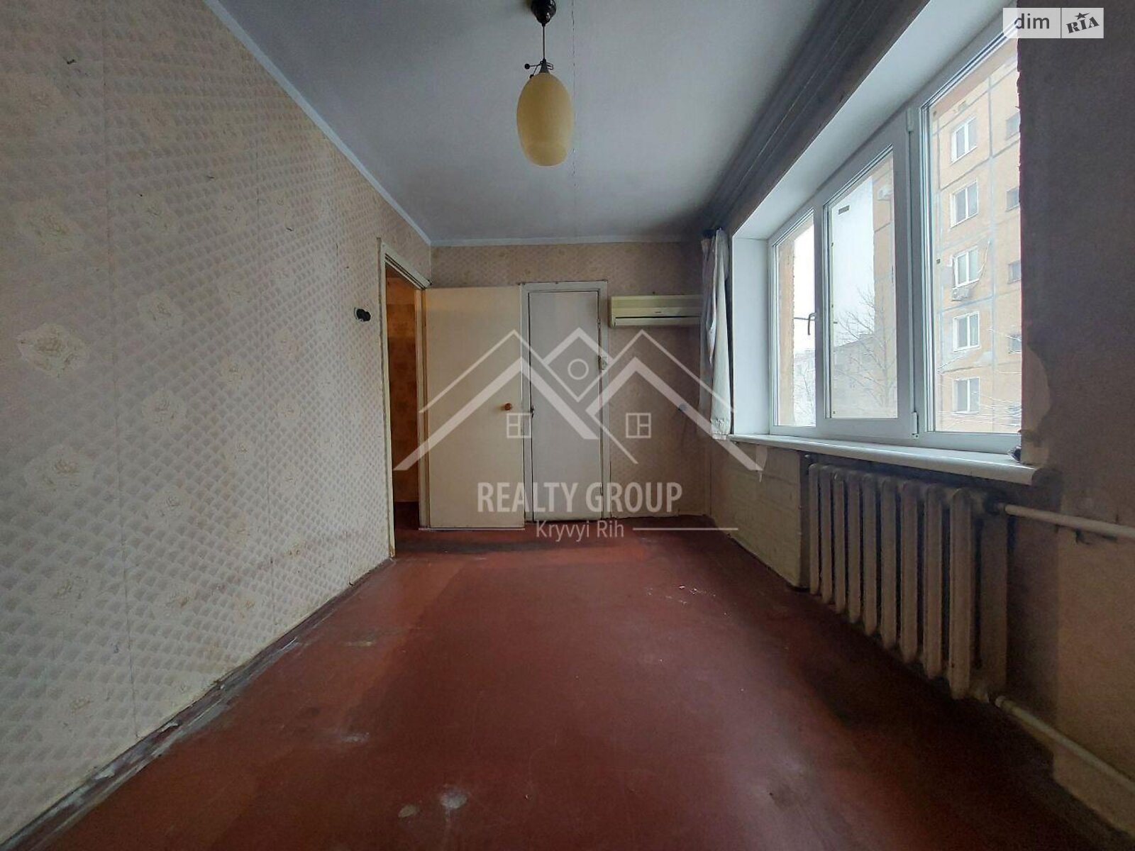 Продажа двухкомнатной квартиры в Кривом Роге, на ул. Кобылянского, район Центрально-Городской фото 1 Продажа двухкомнатной квартиры в Кривом Роге, на ул. Кобылянского, район Центрально-Городской фото 1