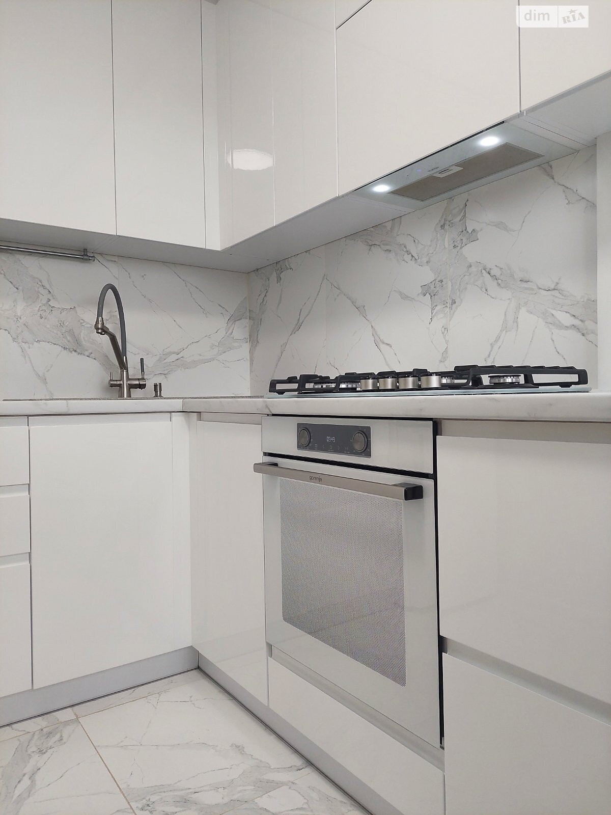 Продаж трикімнатної квартири в Кривому Розі, на вул. Кобилянського 223, кв. 53, район Центрально-Міський фото 1 Продаж трикімнатної квартири в Кривому Розі, на вул. Кобилянського 223, кв. 53, район Центрально-Міський фото 1