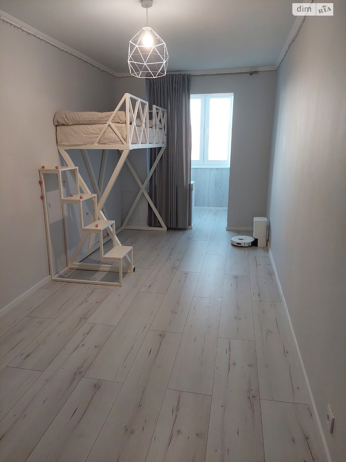 Продаж трикімнатної квартири в Кривому Розі, на вул. Кобилянського 223, кв. 53, район Центрально-Міський фото 1 Продаж трикімнатної квартири в Кривому Розі, на вул. Кобилянського 223, кв. 53, район Центрально-Міський фото 1