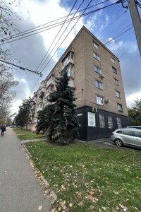 Продажа однокомнатной квартиры в Кривом Роге, на ул. Лермонтова 4, район Центрально-Городской фото 2