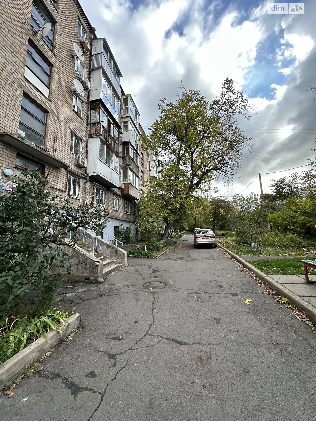 Продажа однокомнатной квартиры в Кривом Роге, на ул. Лермонтова 4, район Центрально-Городской фото 1 Продажа однокомнатной квартиры в Кривом Роге, на ул. Лермонтова 4, район Центрально-Городской фото 1