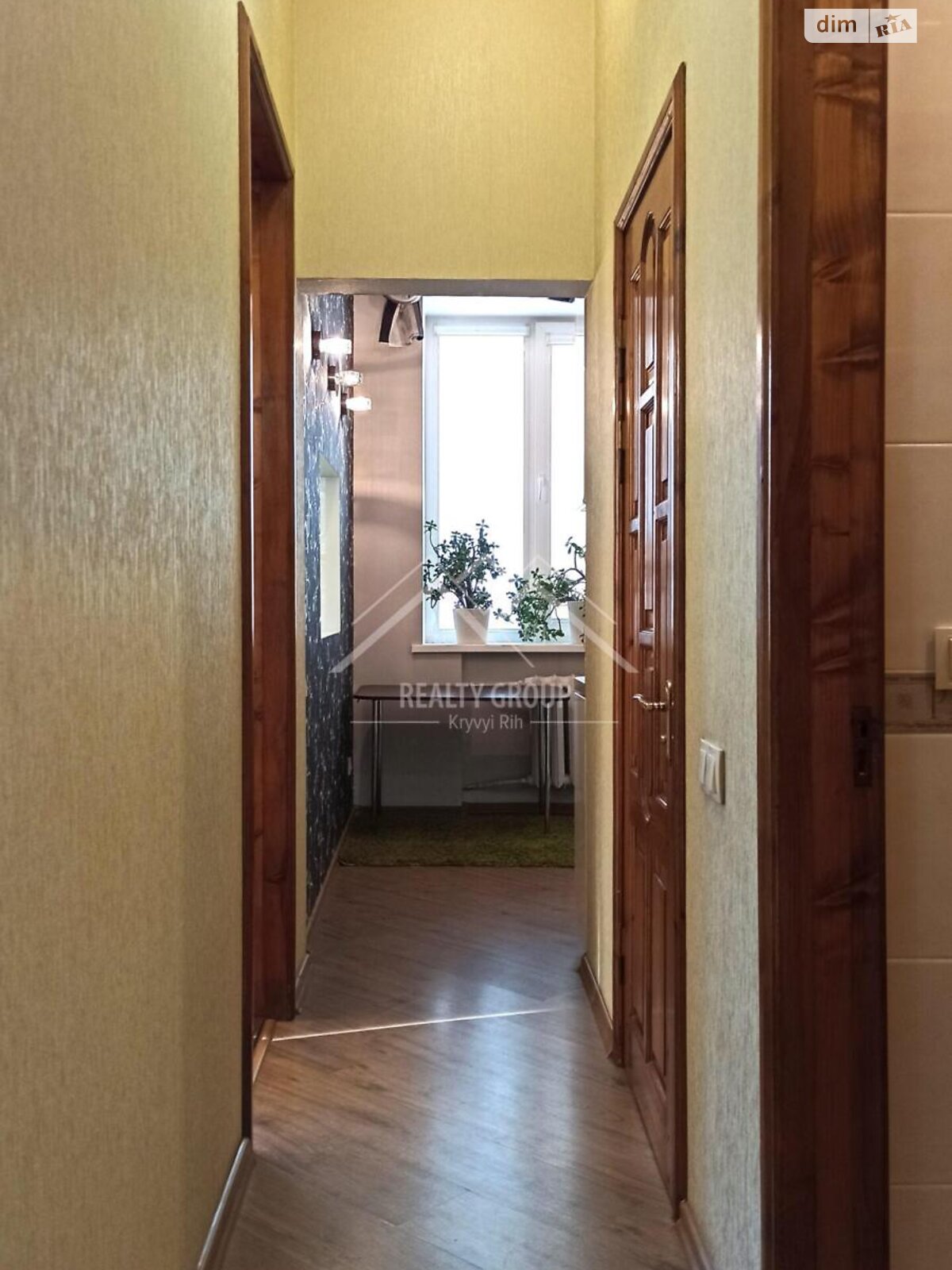 Продаж двокімнатної квартири в Кривому Розі, на вул. Мартіна Шимановського 7, кв. 11, район Центрально-Міський фото 1 Продаж двокімнатної квартири в Кривому Розі, на вул. Мартіна Шимановського 7, кв. 11, район Центрально-Міський фото 1