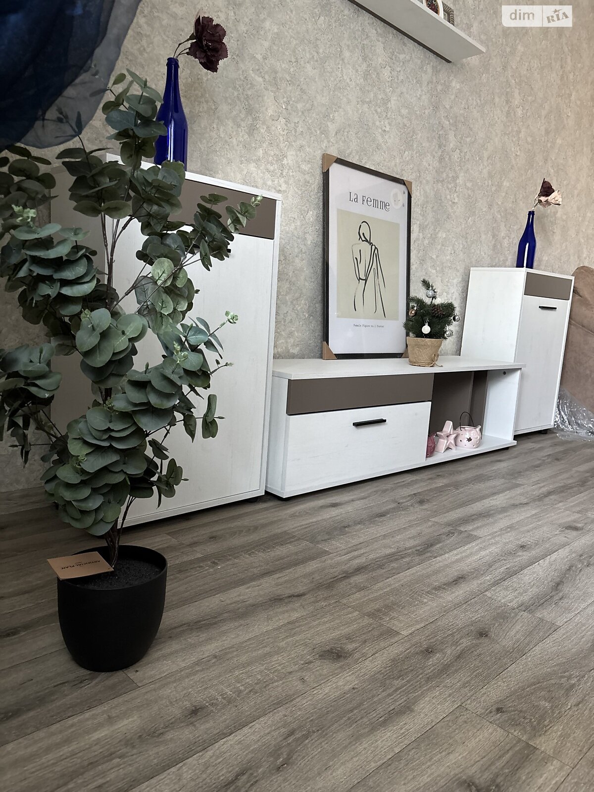 Продажа двухкомнатной квартиры в Кривом Роге, на ул. Мартина Шимановского 9, район Центрально-Городской фото 1 Продажа двухкомнатной квартиры в Кривом Роге, на ул. Мартина Шимановского 9, район Центрально-Городской фото 1