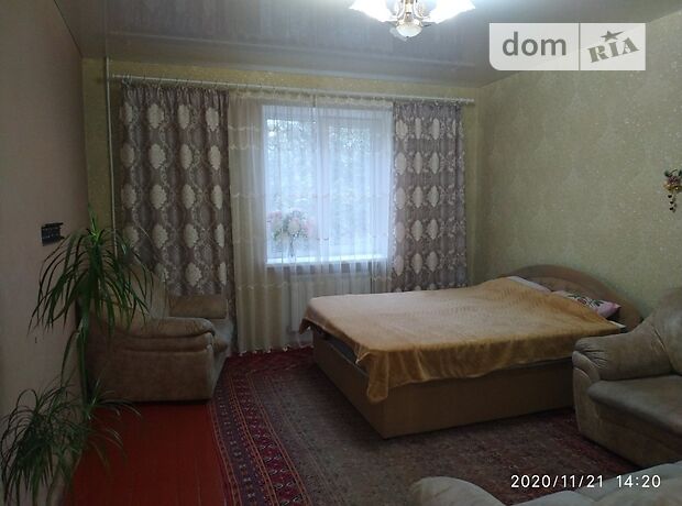 Продажа трехкомнатной квартиры в Кривом Роге, на ул. Нахимова район Центрально-Городской фото 1 Продажа трехкомнатной квартиры в Кривом Роге, на ул. Нахимова район Центрально-Городской фото 1