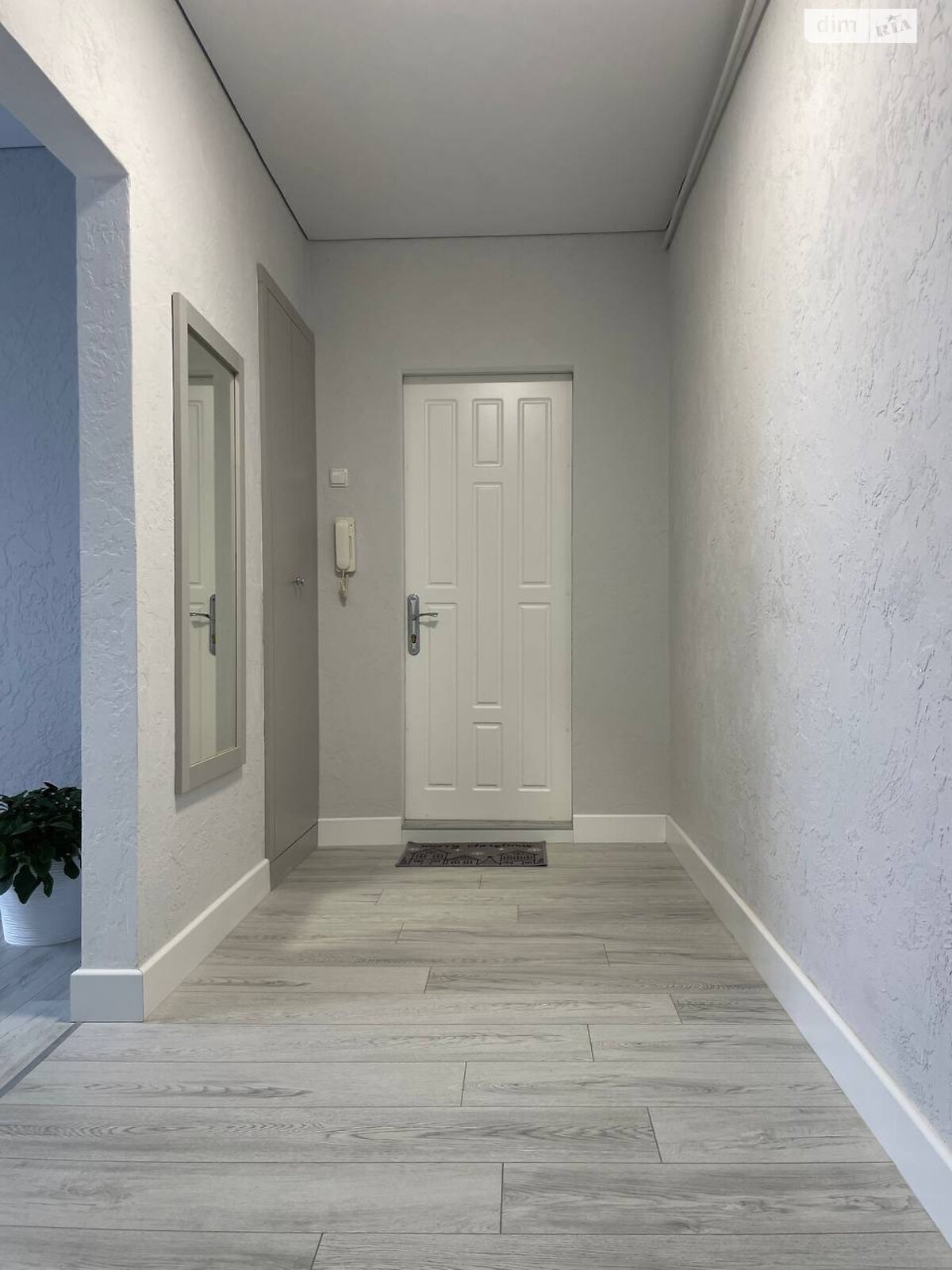 Продажа двухкомнатной квартиры в Кривом Роге, на шоссе Николаевское 1, район Центрально-Городской фото 1