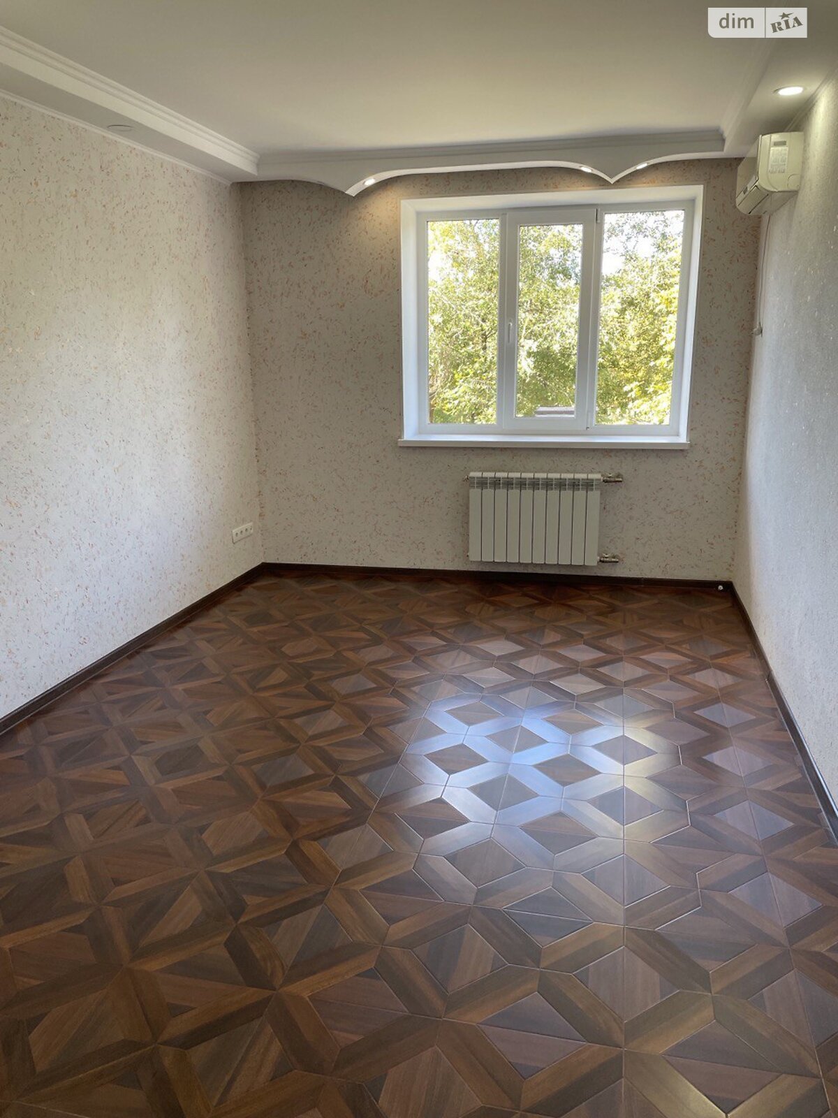 Продаж двокімнатної квартири в Кривому Розі, на вул. Поля 2, район Центрально-Міський фото 1