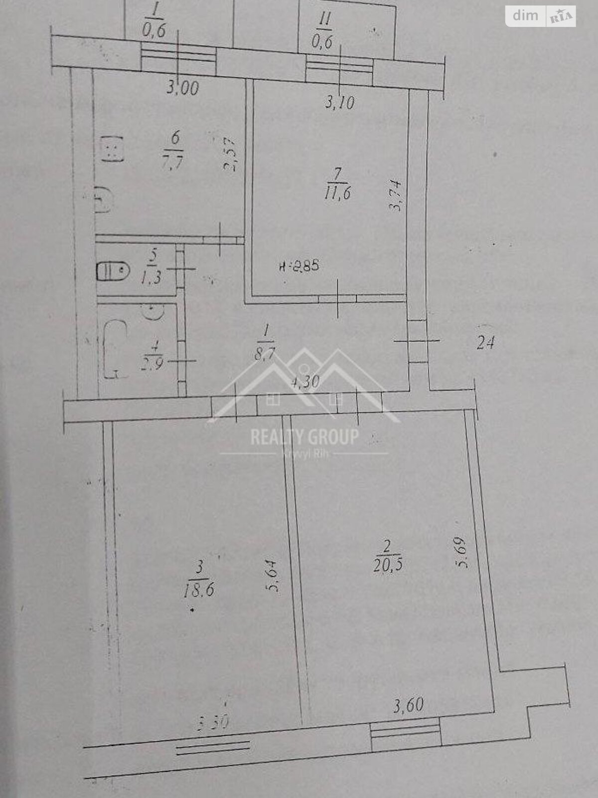 Продажа трехкомнатной квартиры в Кривом Роге, на просп. Поштовый, район Центрально-Городской фото 1 Продажа трехкомнатной квартиры в Кривом Роге, на просп. Поштовый, район Центрально-Городской фото 1