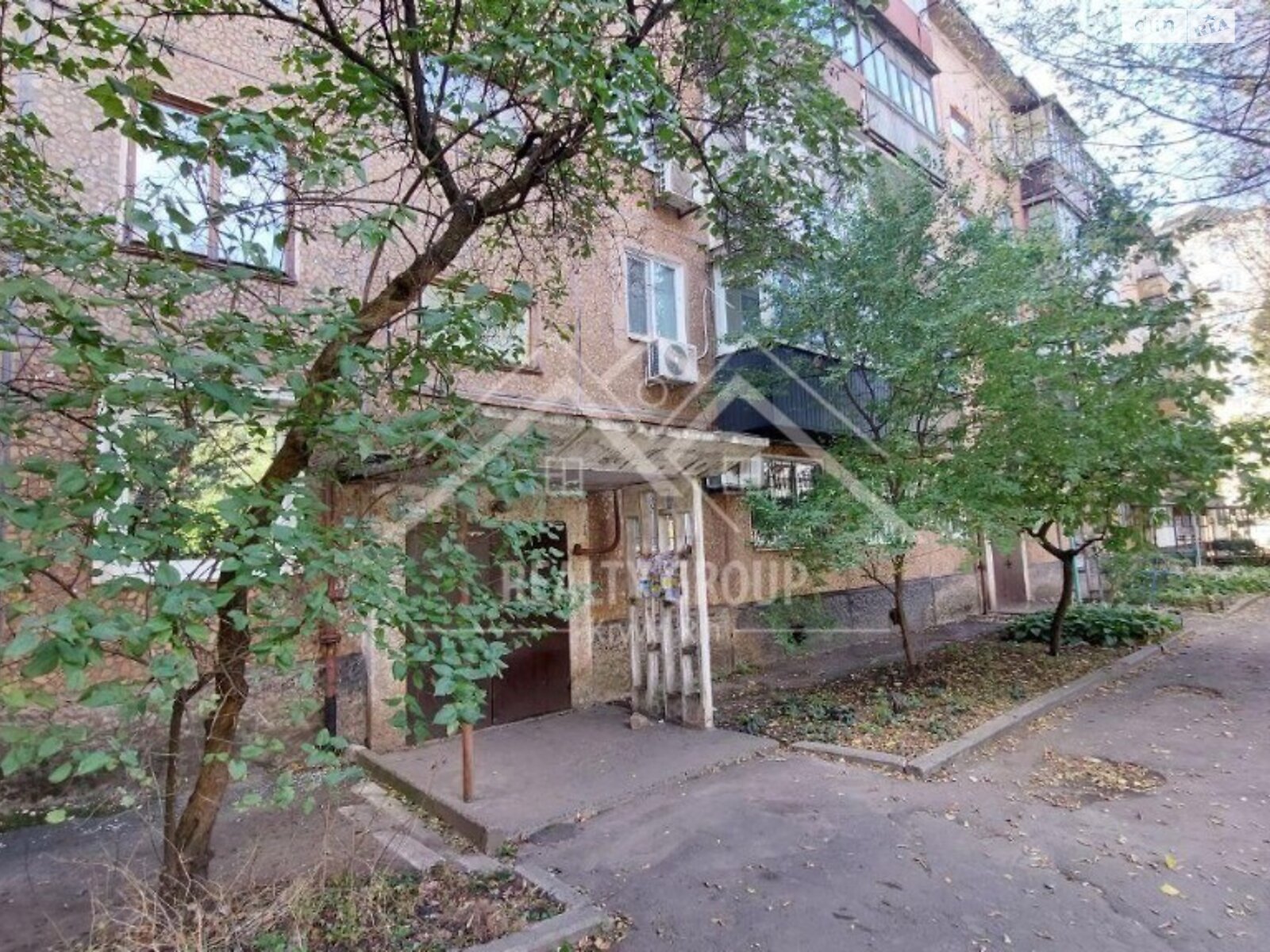 Продажа двухкомнатной квартиры в Кривом Роге, на ул. Пушкина 3, район Центрально-Городской фото 1