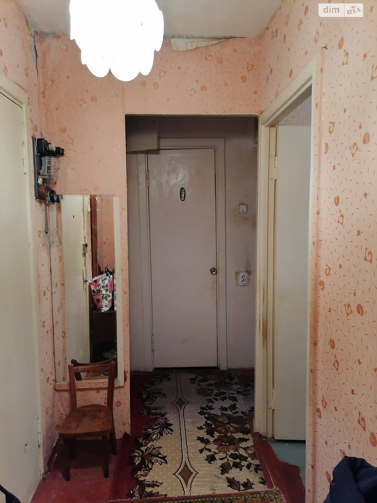Продажа двухкомнатной квартиры в Кривом Роге, на ул. Свято-Николаевская 10, район Центрально-Городской фото 1 Продажа двухкомнатной квартиры в Кривом Роге, на ул. Свято-Николаевская 10, район Центрально-Городской фото 1