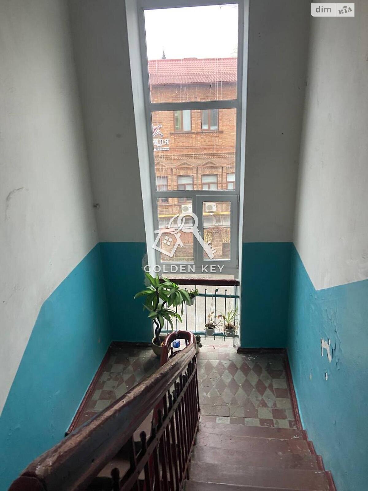 Продаж трикімнатної квартири в Кривому Розі, на вул. Церковна 12, район Центрально-Міський фото 1 Продаж трикімнатної квартири в Кривому Розі, на вул. Церковна 12, район Центрально-Міський фото 1