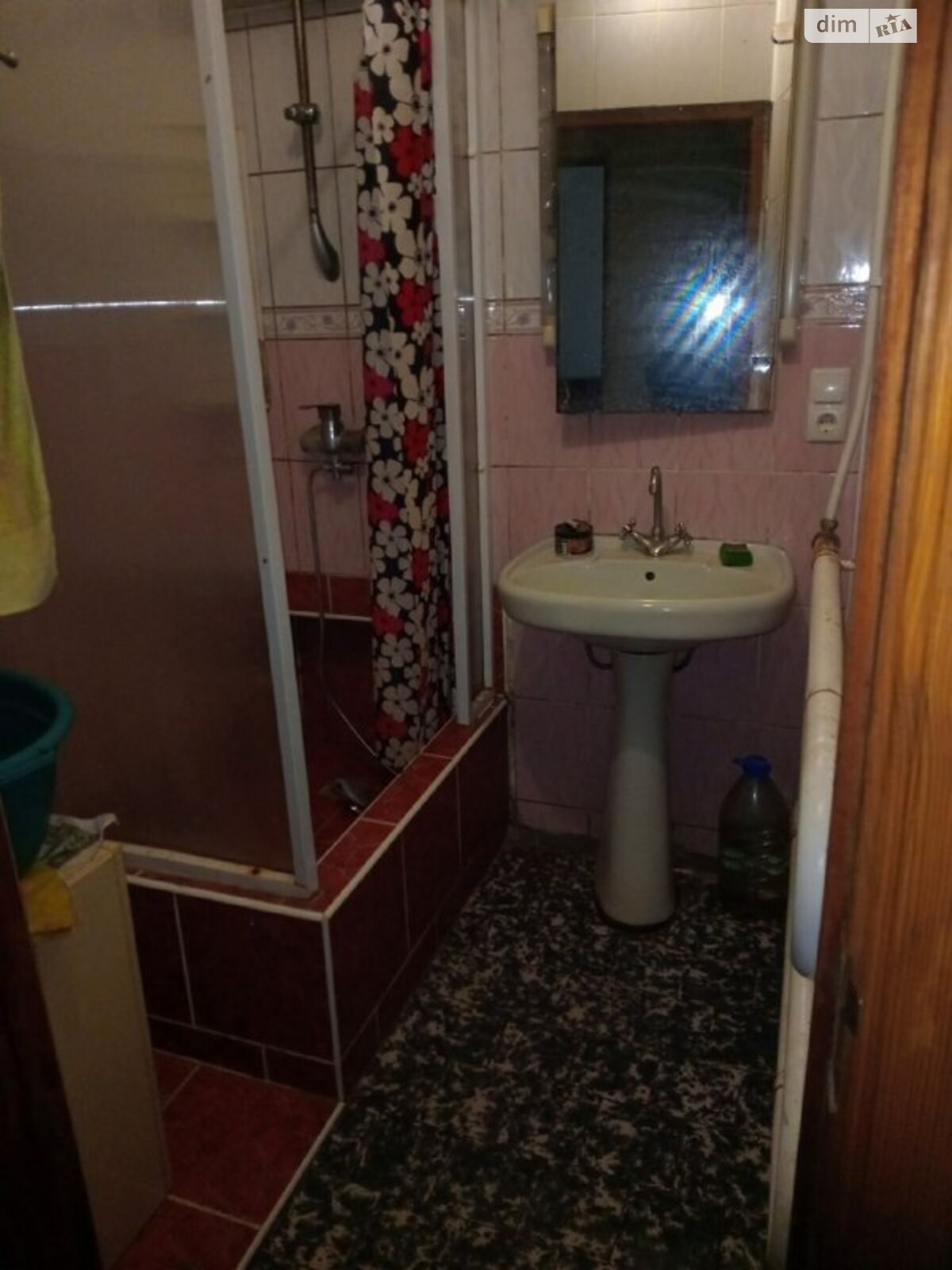 Продажа трехкомнатной квартиры в Кривом Роге, на ул. Туполева, район Центрально-Городской фото 1 Продажа трехкомнатной квартиры в Кривом Роге, на ул. Туполева, район Центрально-Городской фото 1