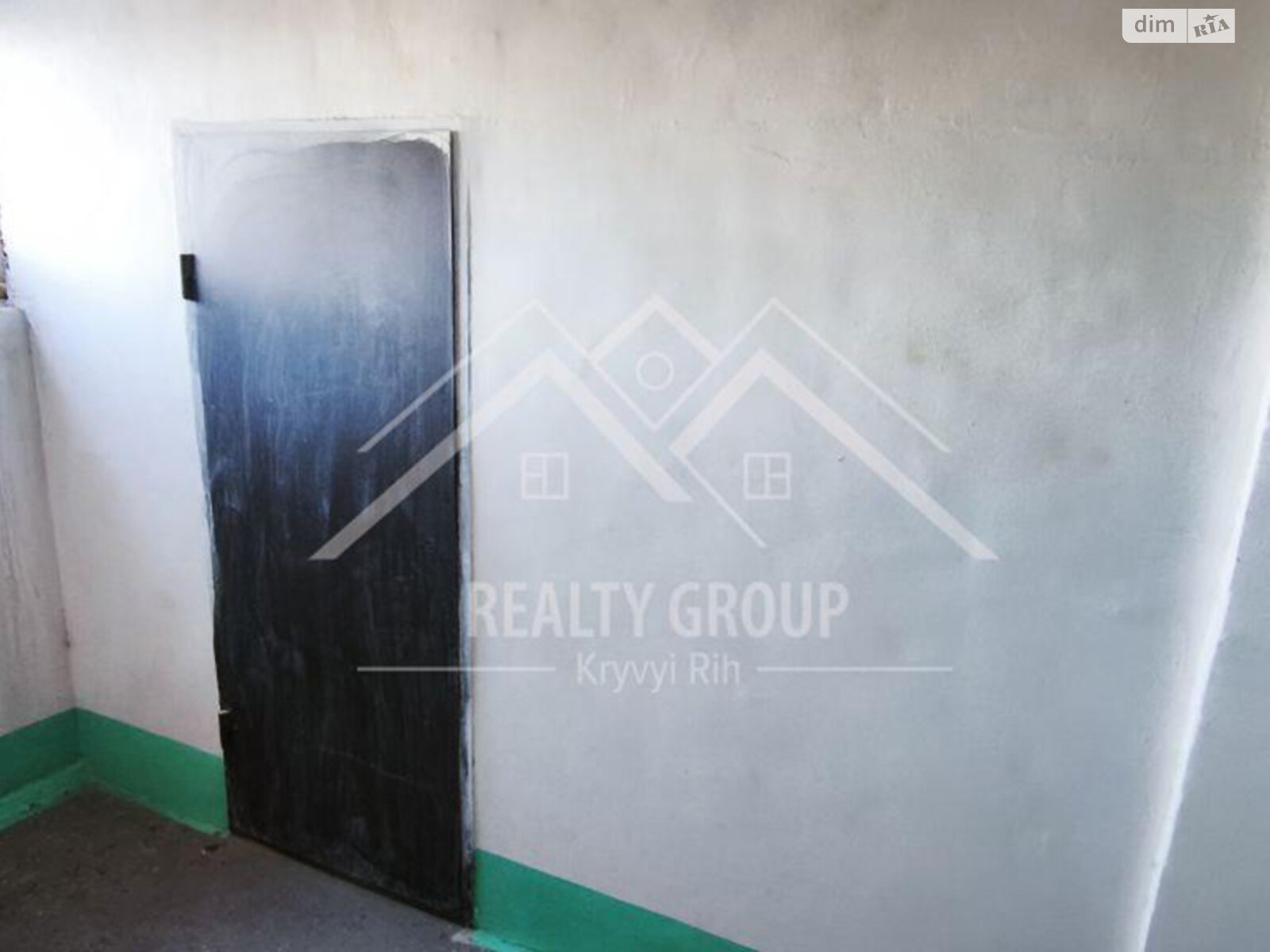 Продажа трехкомнатной квартиры в Кривом Роге, на ул. Украинская 1, район Центрально-Городской фото 1