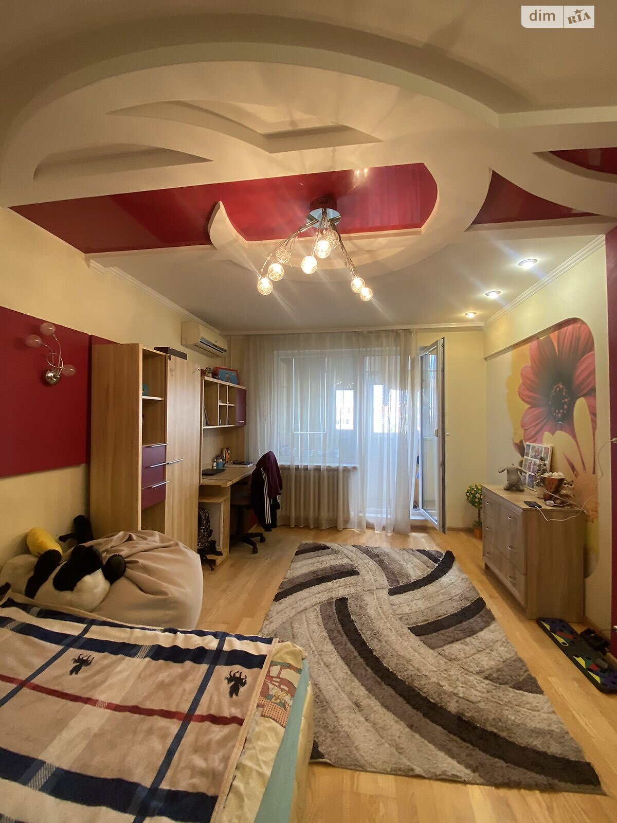 Продажа трехкомнатной квартиры в Кривом Роге, на мкр. Всебратское-2 55, район Центрально-Городской фото 1