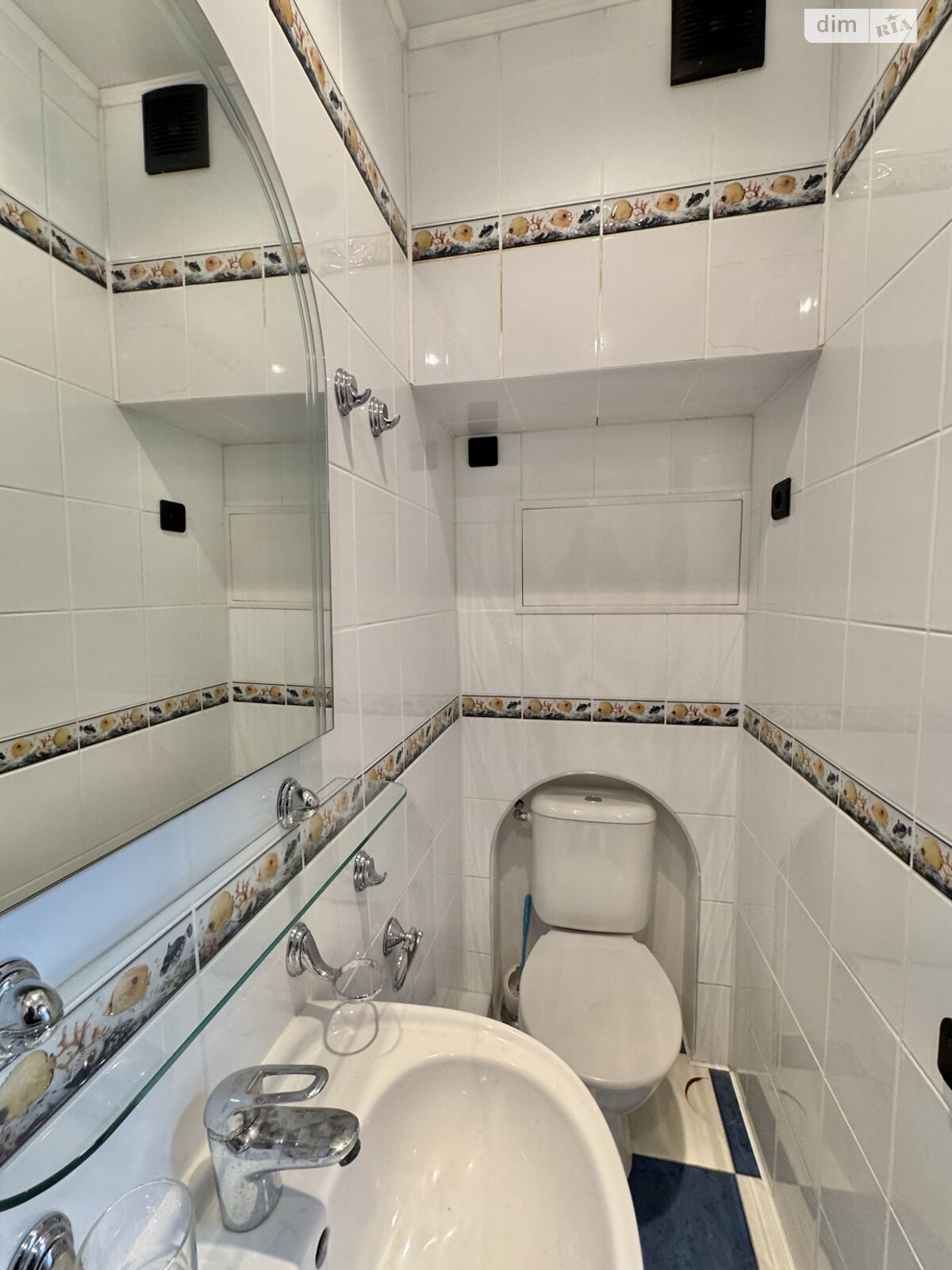 Продажа четырехкомнатной квартиры в Кривом Роге, на мкр. Всебратское-2, район Центрально-Городской фото 1