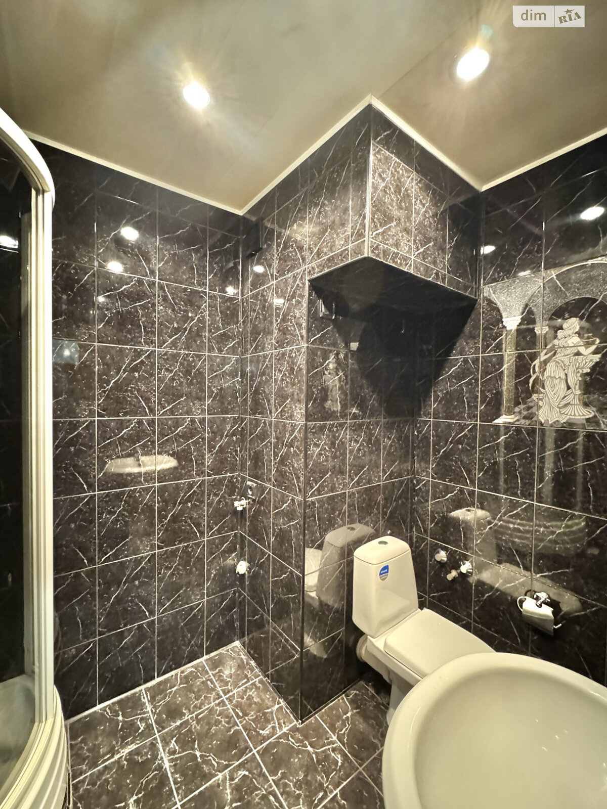 Продажа четырехкомнатной квартиры в Кривом Роге, на мкр. Всебратское-2, район Центрально-Городской фото 1